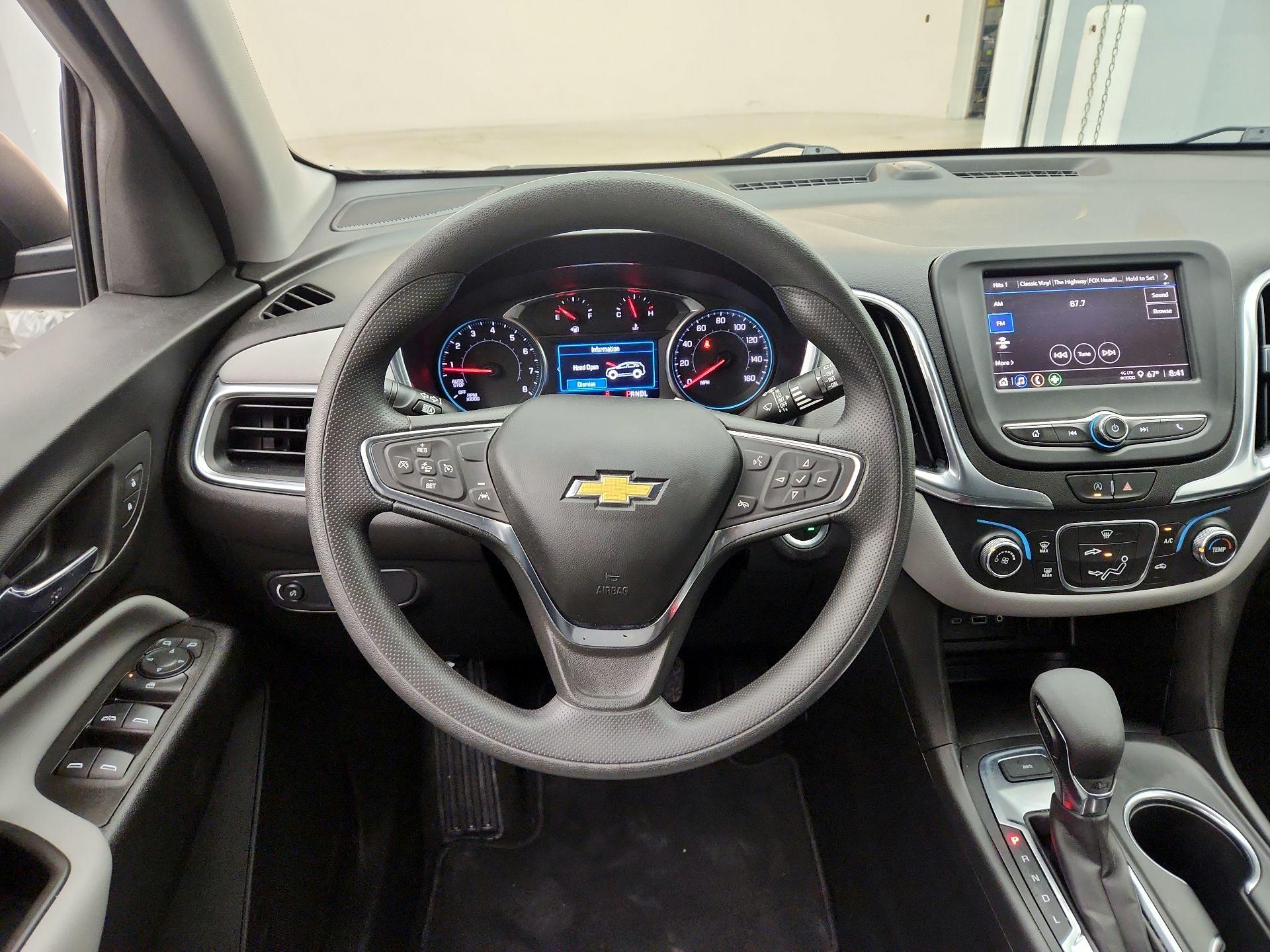 Thumbnail: 2023 Chevrolet Equinox - 10