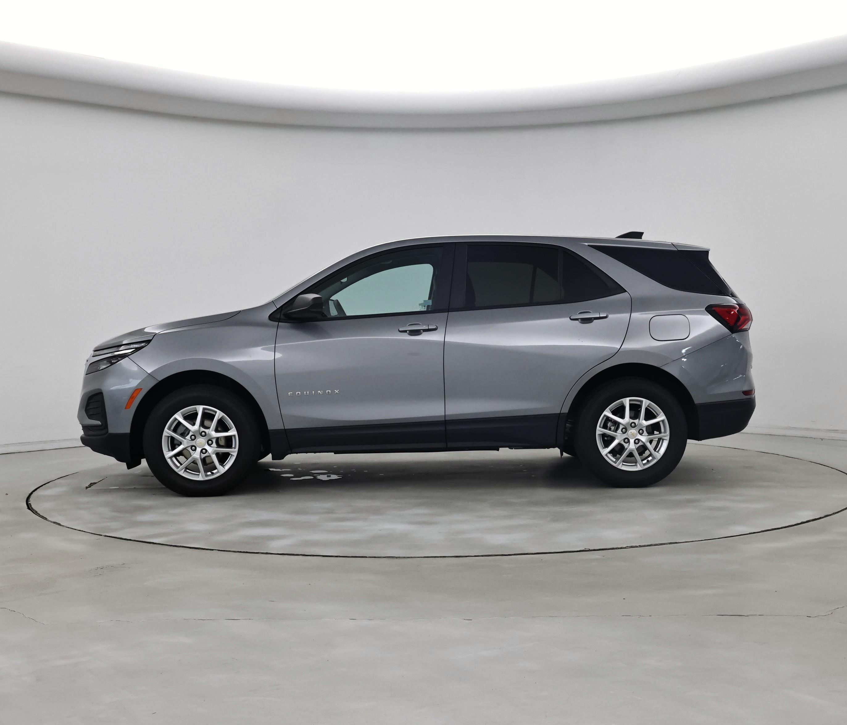 Thumbnail: 2023 Chevrolet Equinox - 3