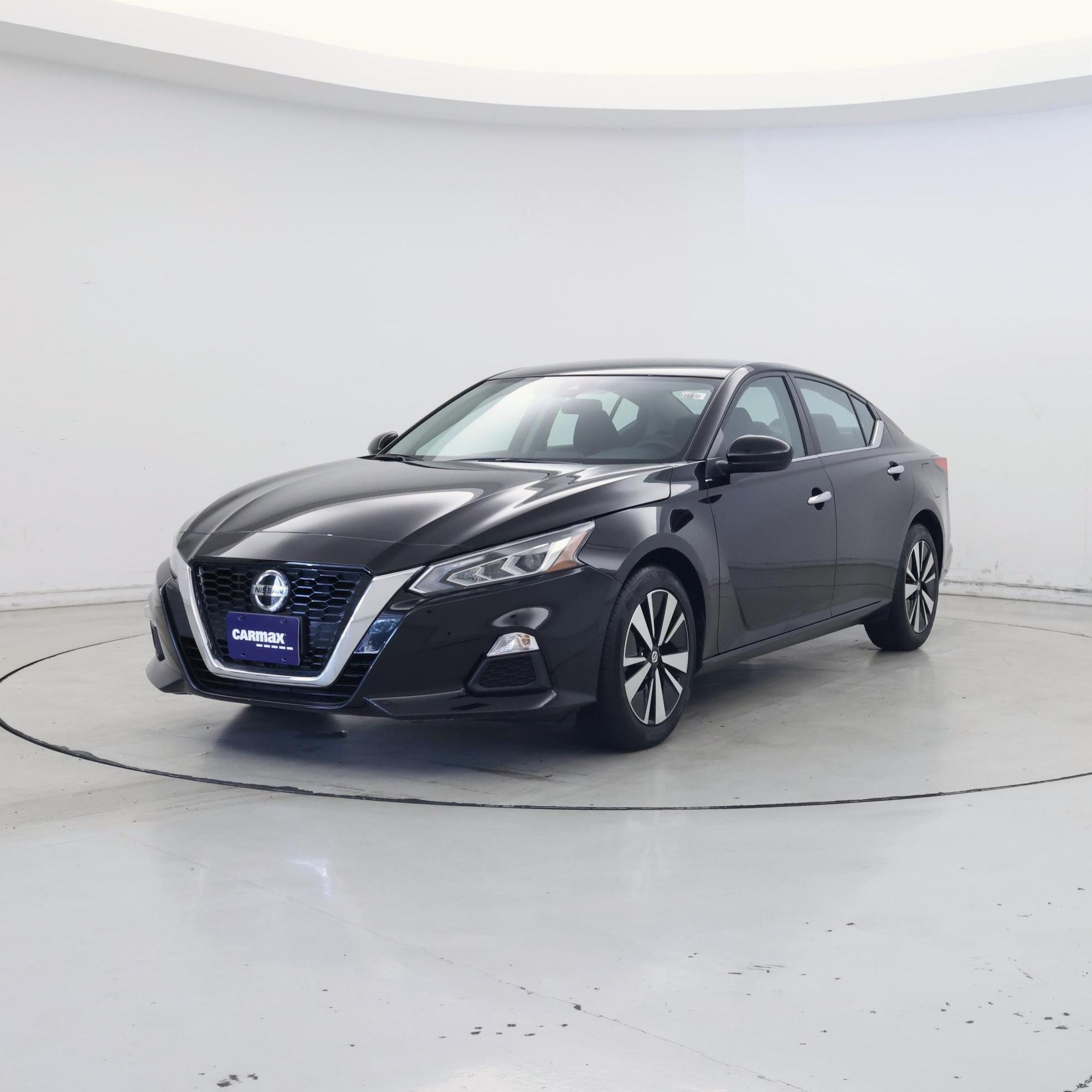 Thumbnail: 2022 Nissan Altima - 4