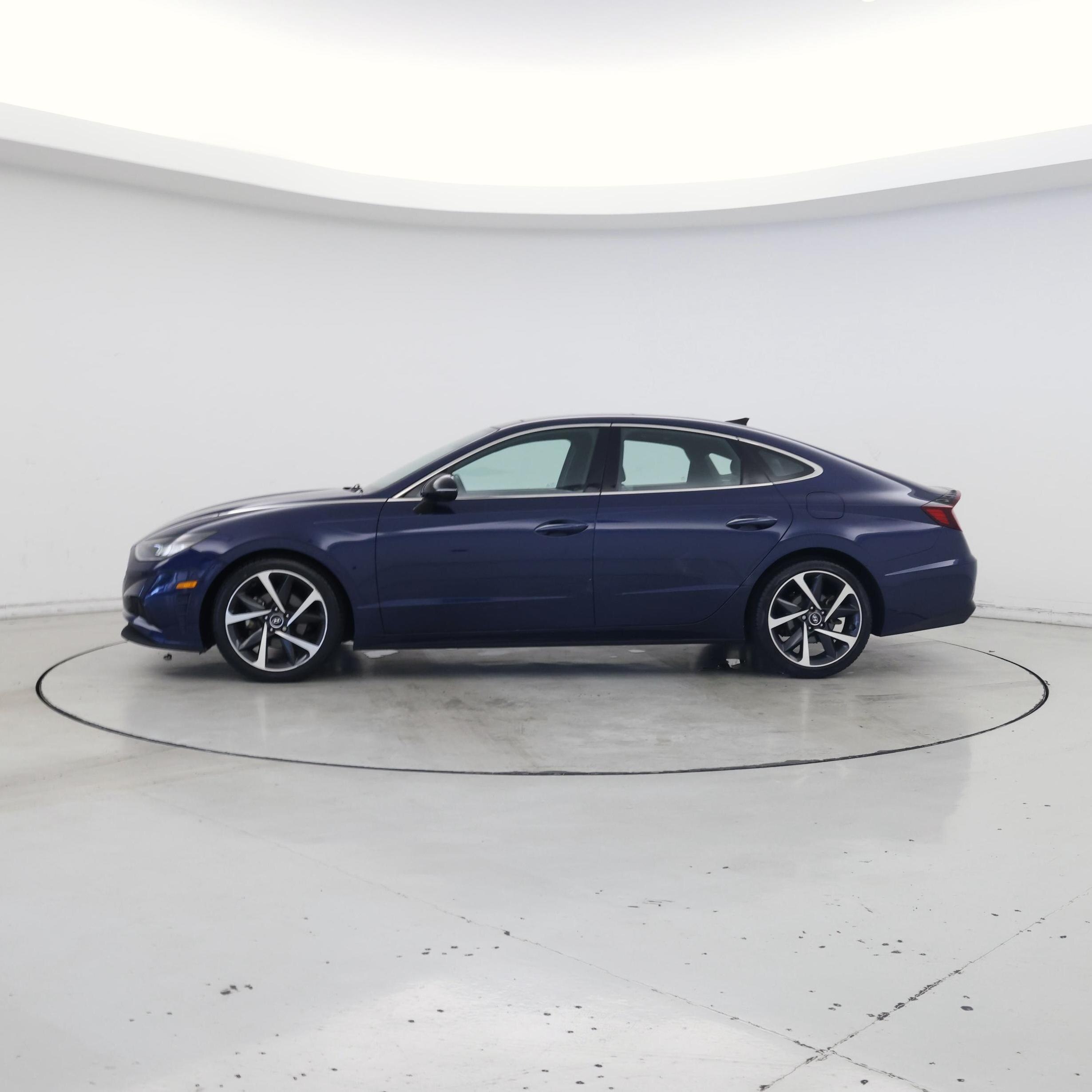 Thumbnail: 2022 Hyundai Sonata - 3