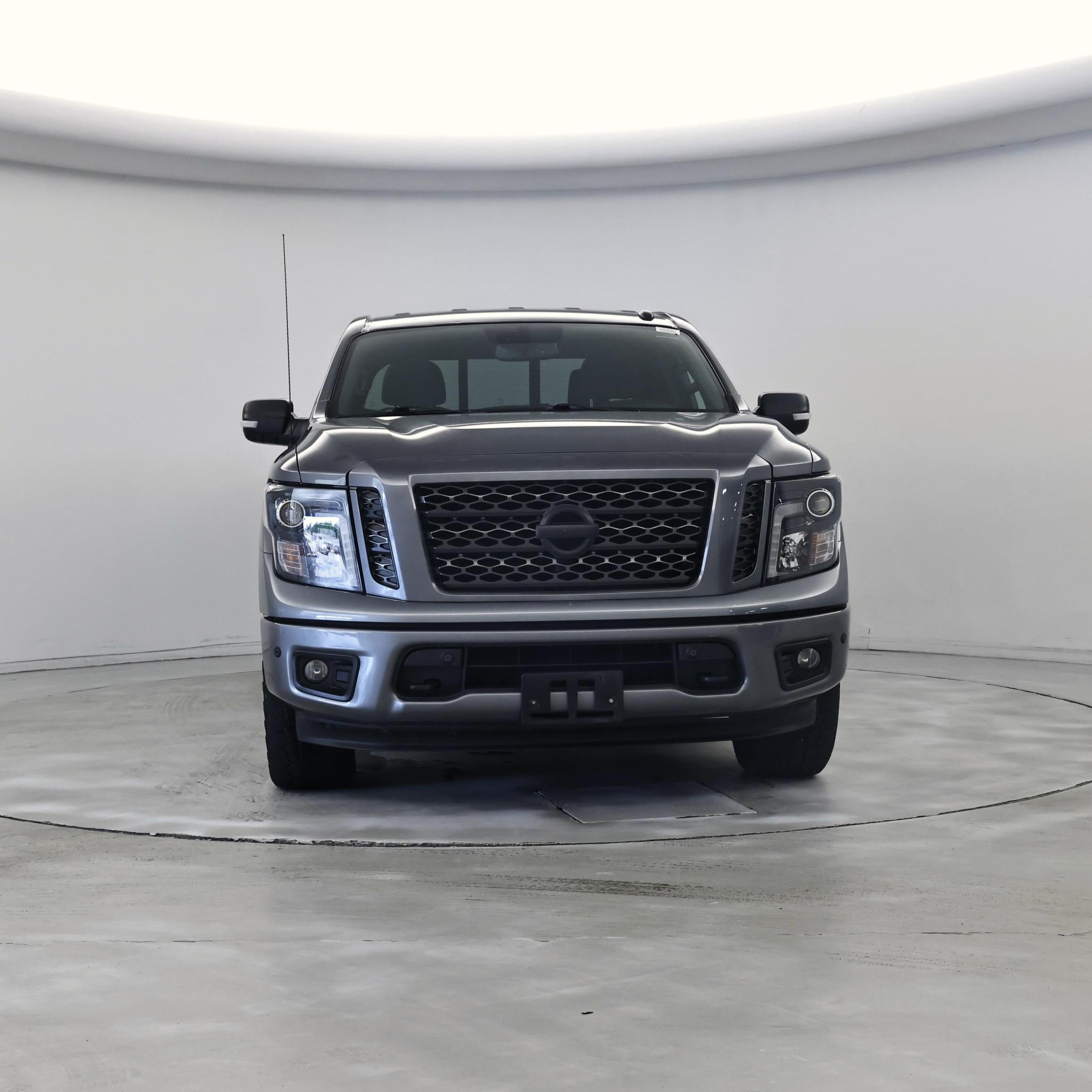 Thumbnail: 2019 Nissan Titan - 5