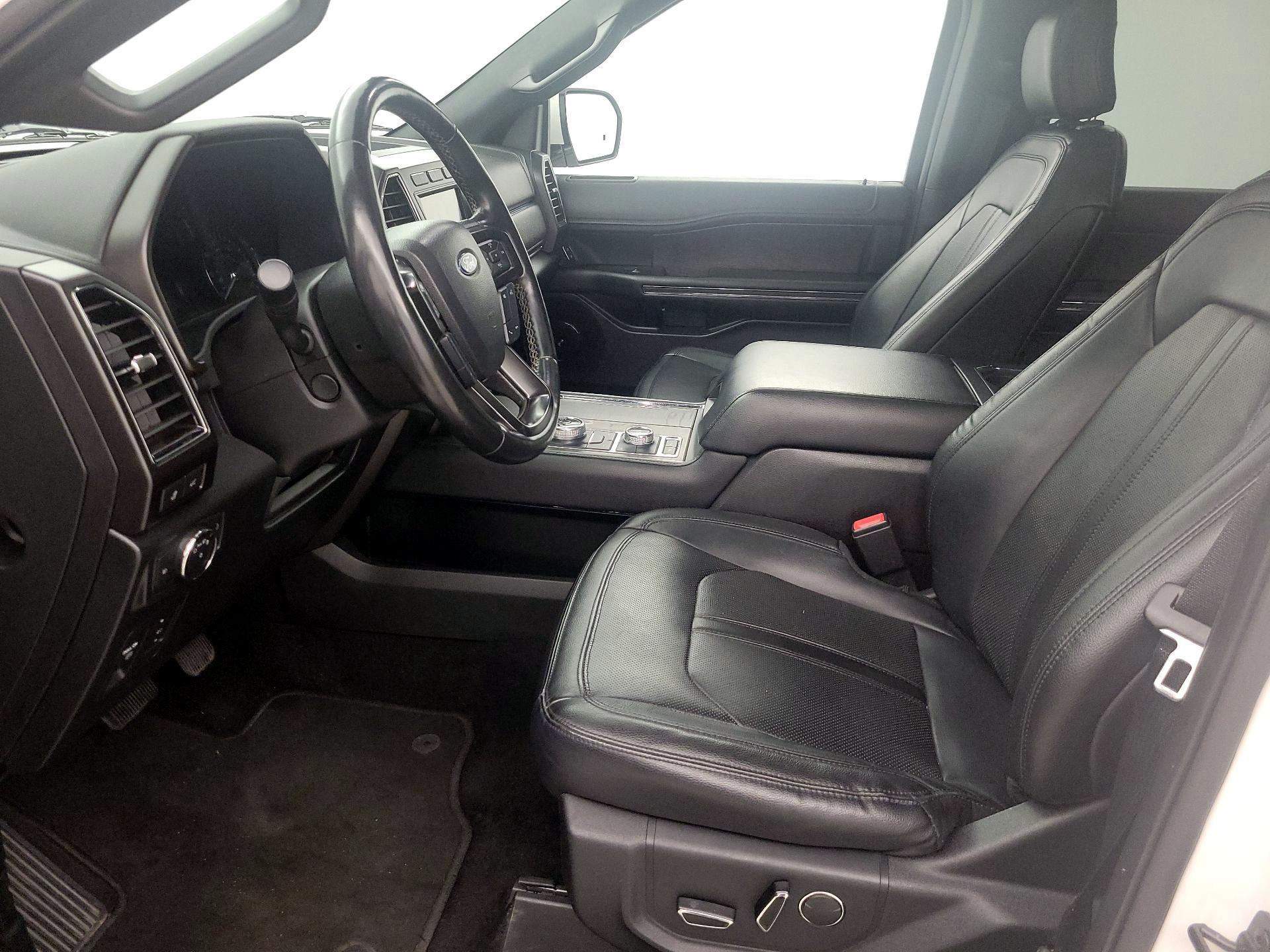 Thumbnail: 2019 Ford Expedition - 11