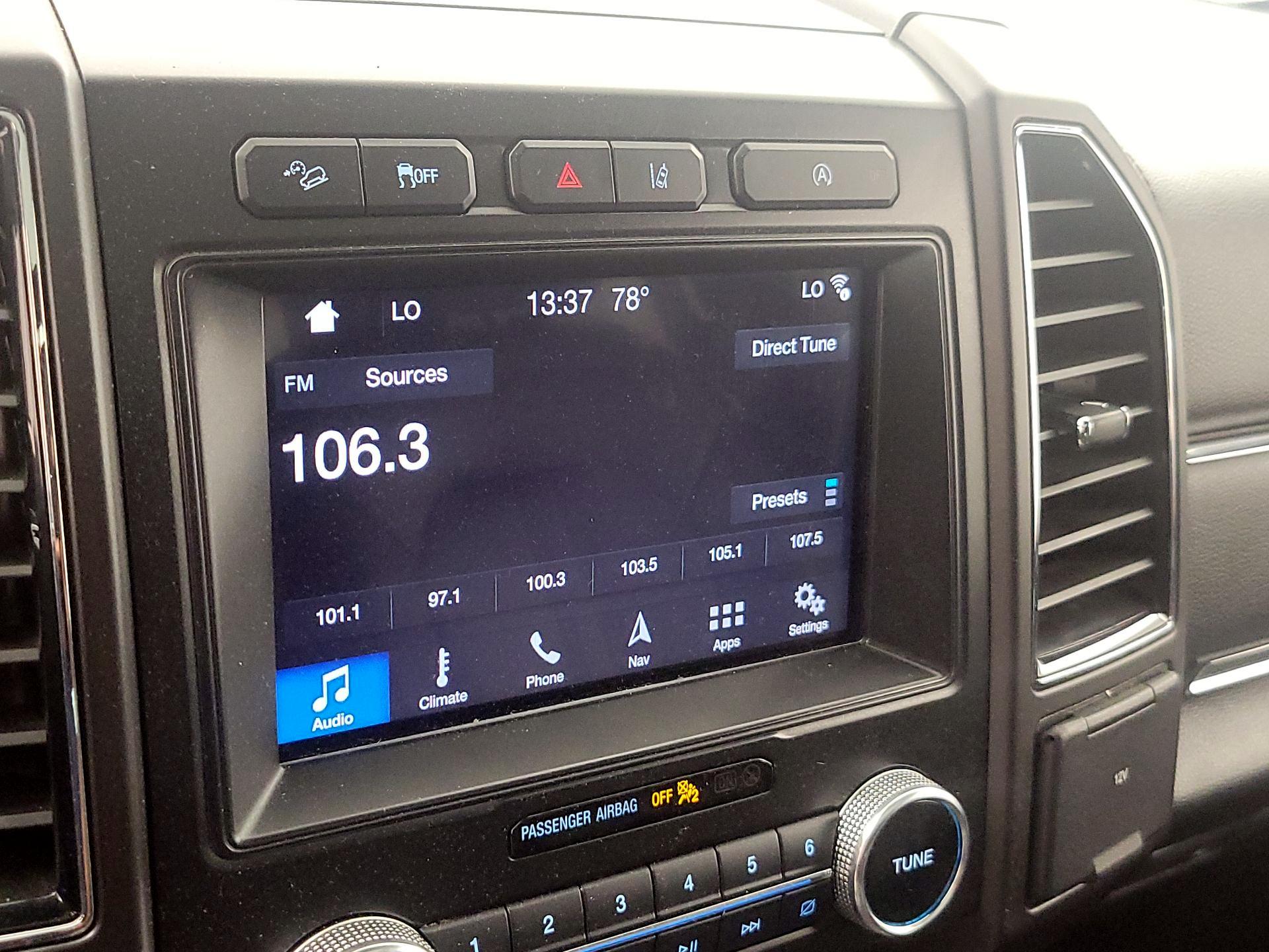 Thumbnail: 2019 Ford Expedition - 16