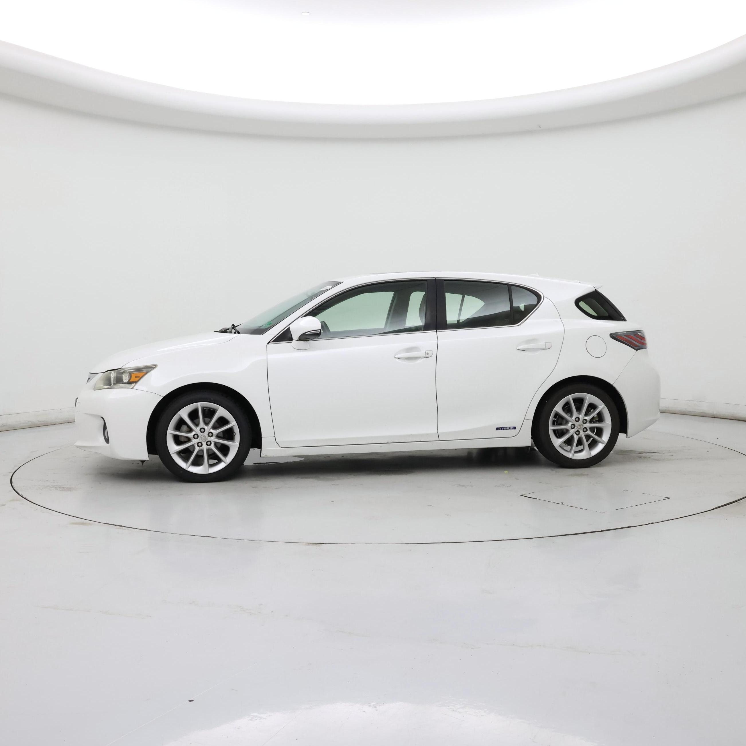 Thumbnail: 2013 Lexus CT - 3