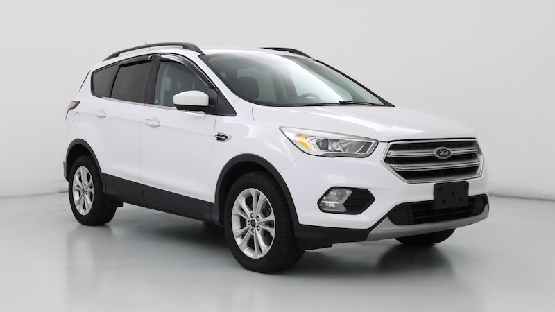 2017 Ford Escape SE Hero Image