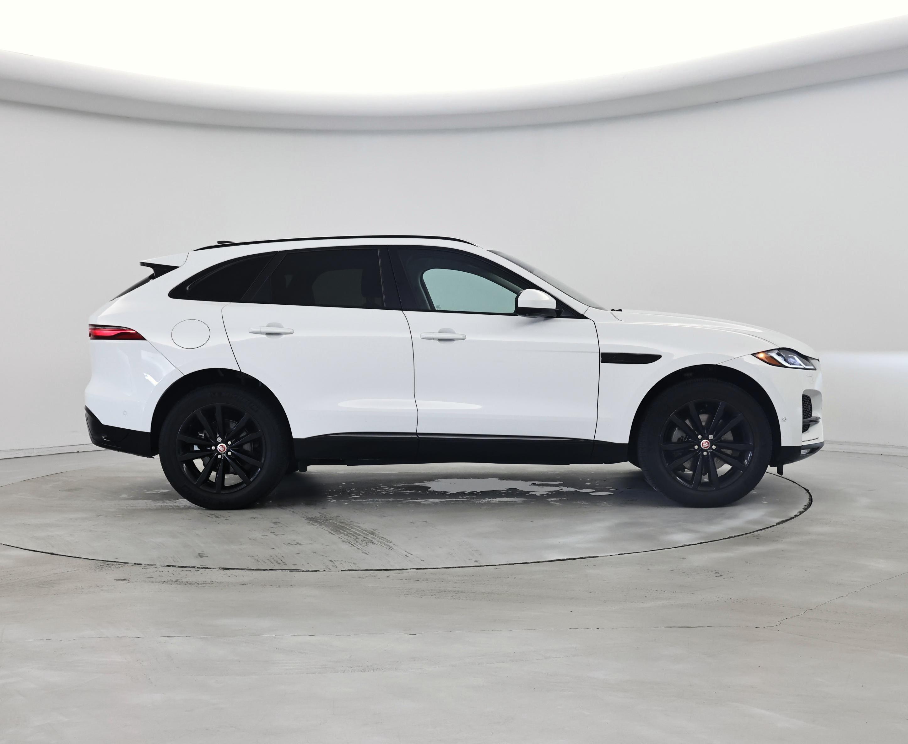 Thumbnail: 2021 Jaguar F-Pace - 7