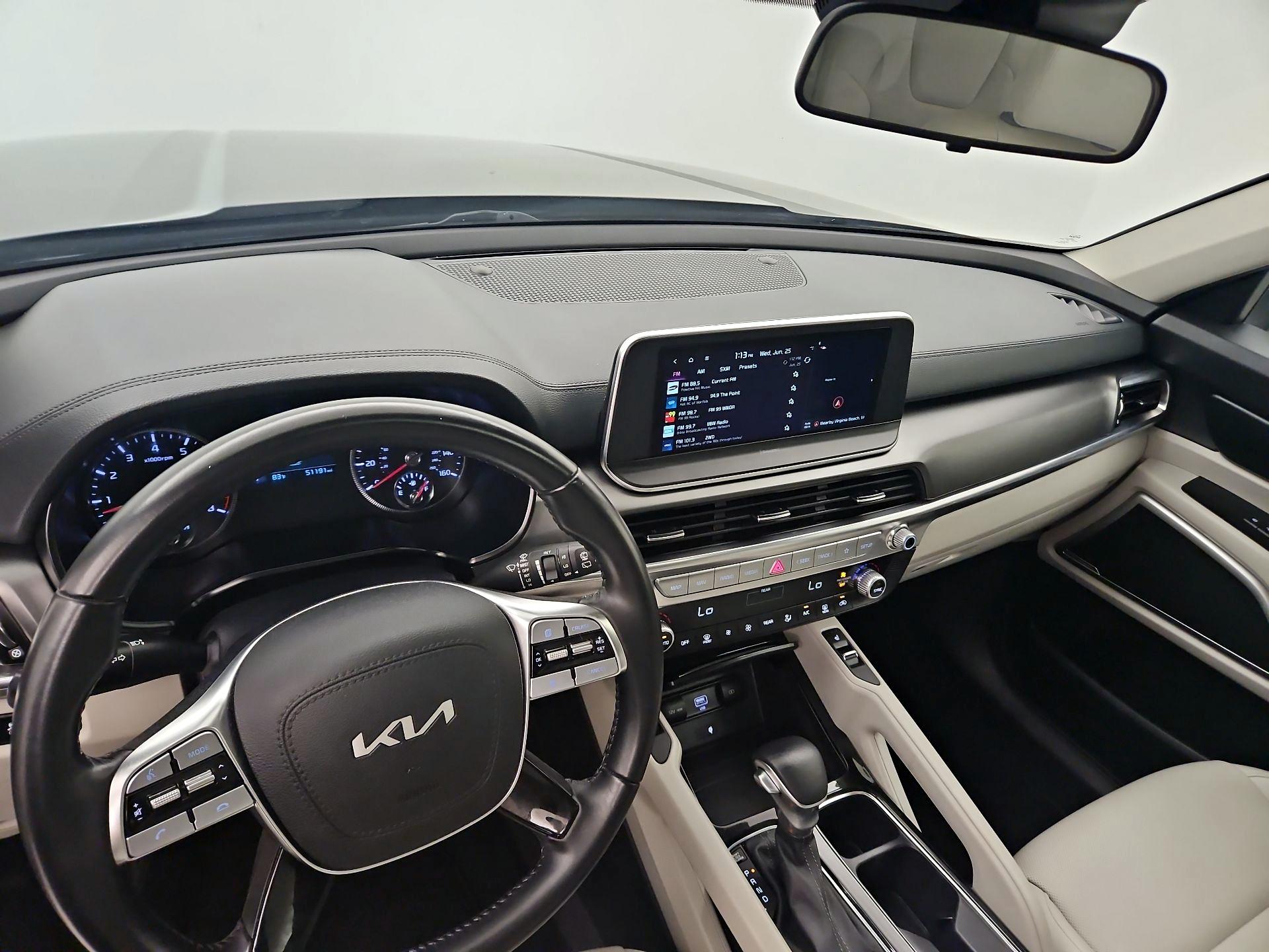 Thumbnail: 2022 Kia Telluride - 9