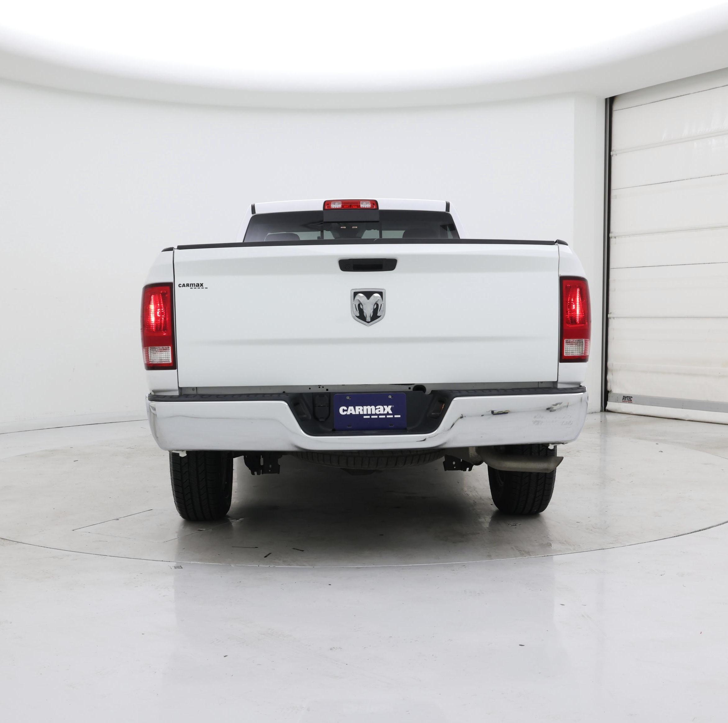 Thumbnail: 2020 RAM 1500 Classic - 6