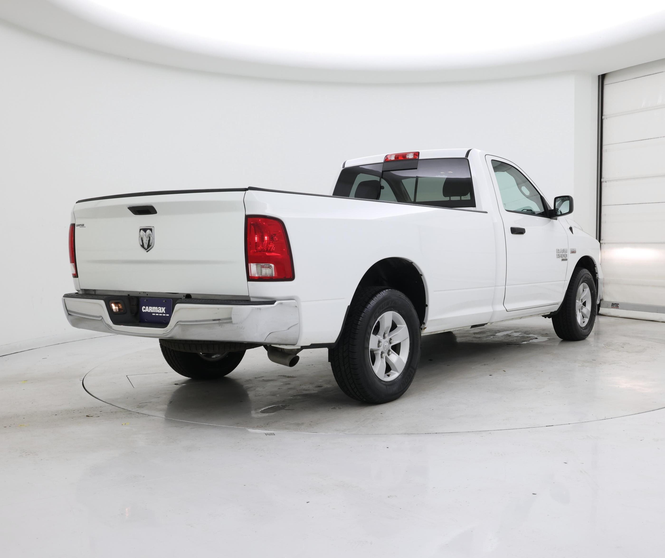 Thumbnail: 2020 RAM 1500 Classic - 8