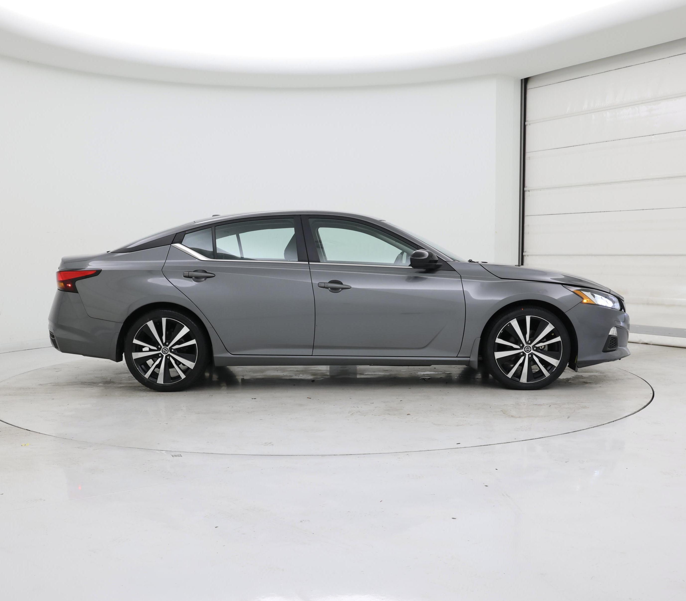 Thumbnail: 2022 Nissan Altima - 7