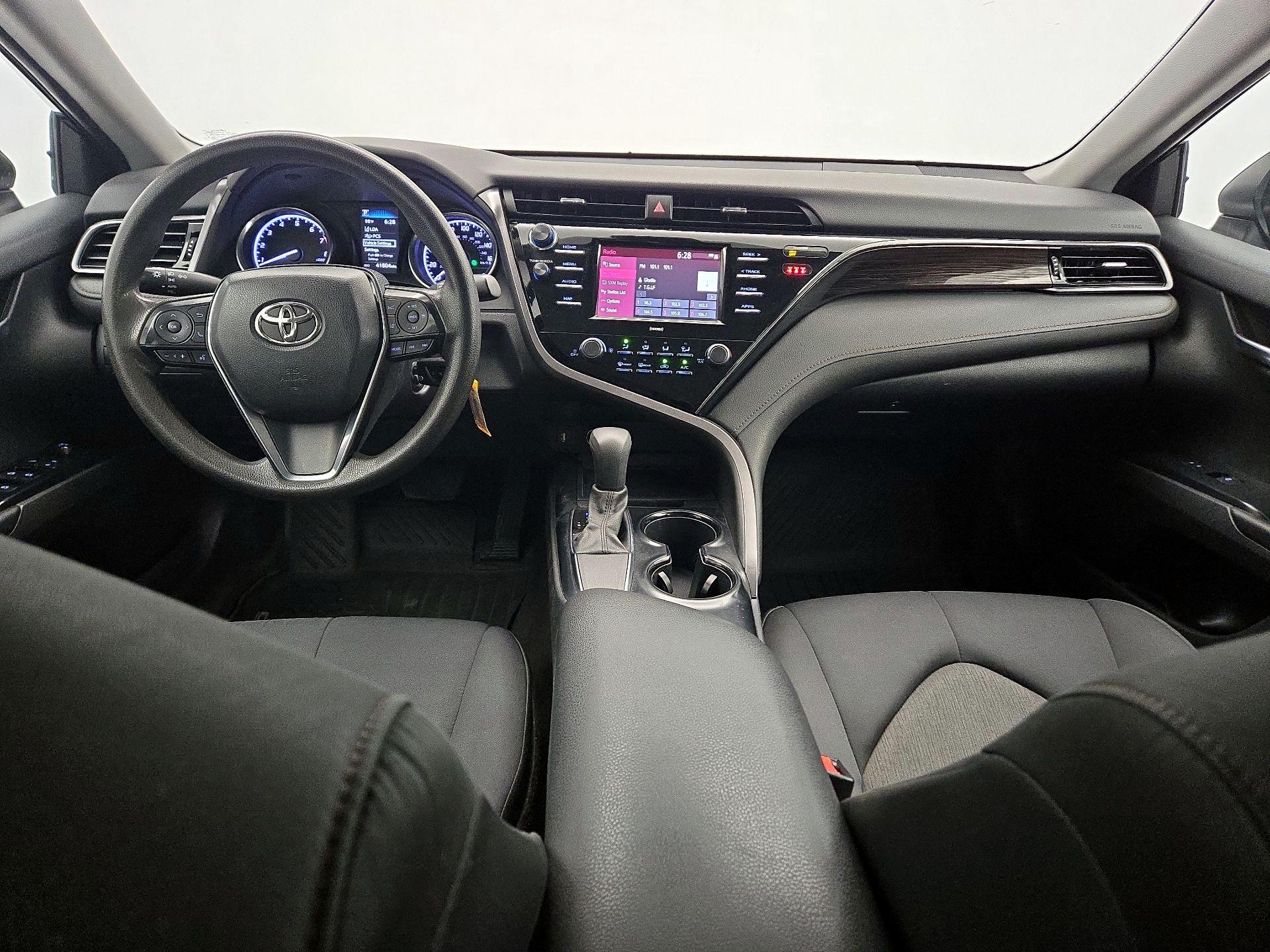 Thumbnail: 2020 Toyota Camry - 9