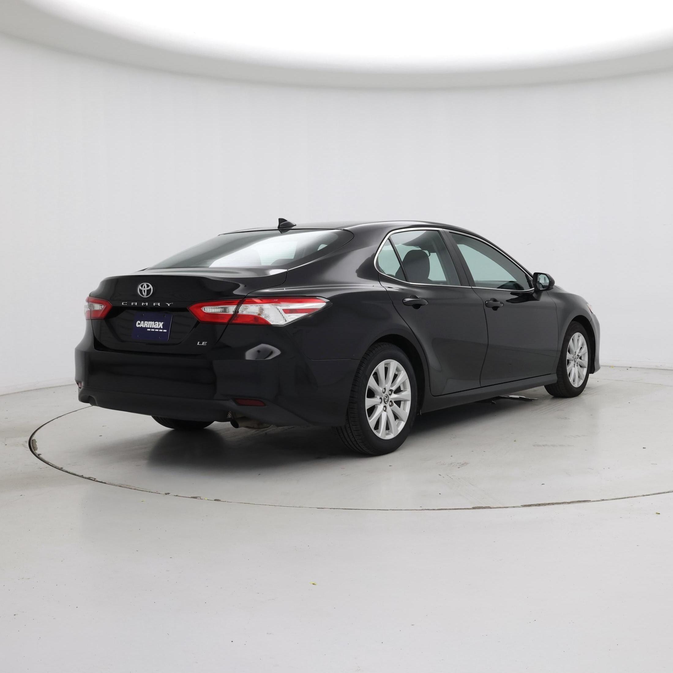 Thumbnail: 2020 Toyota Camry - 8