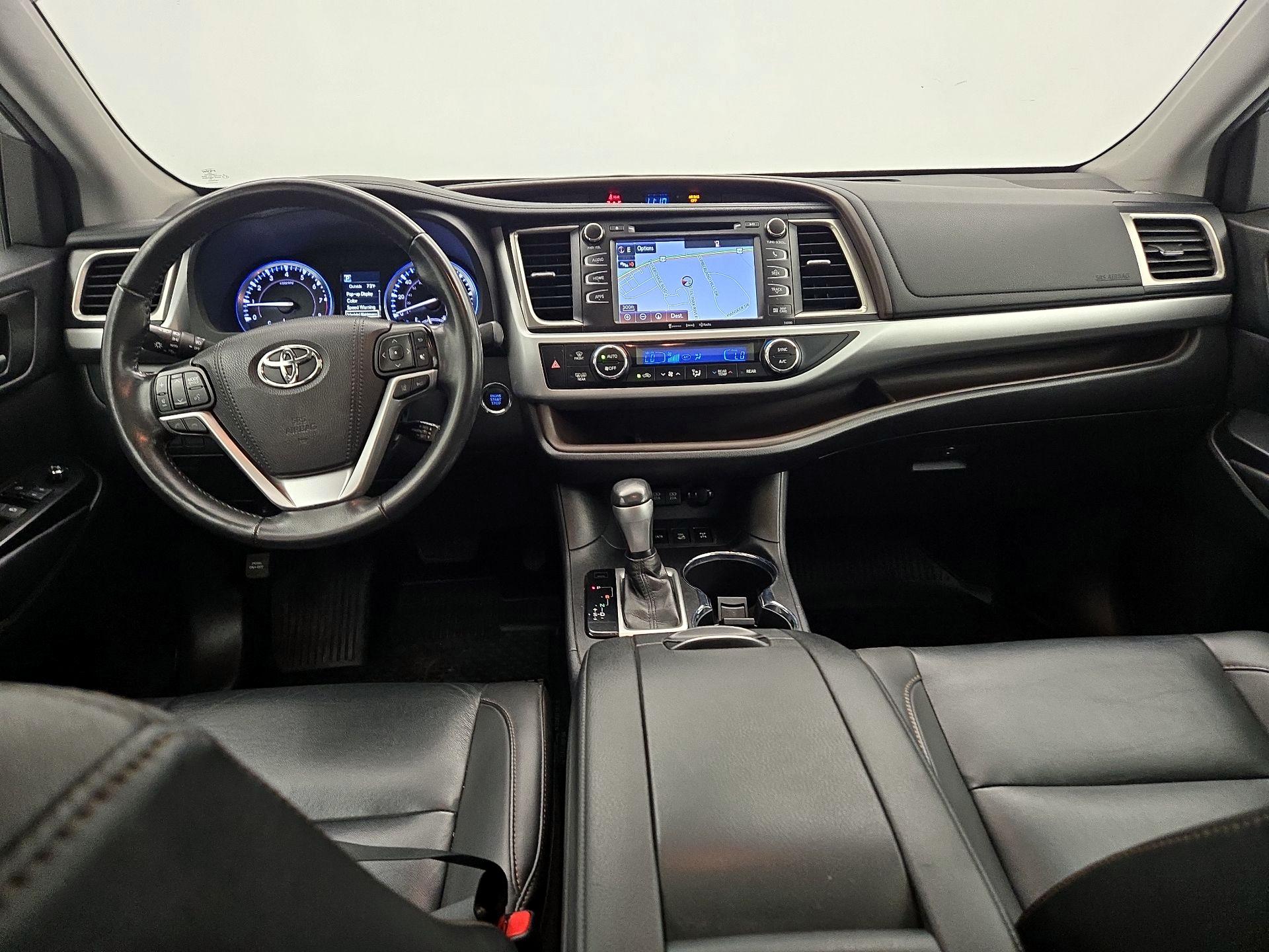 Thumbnail: 2019 Toyota Highlander - 9