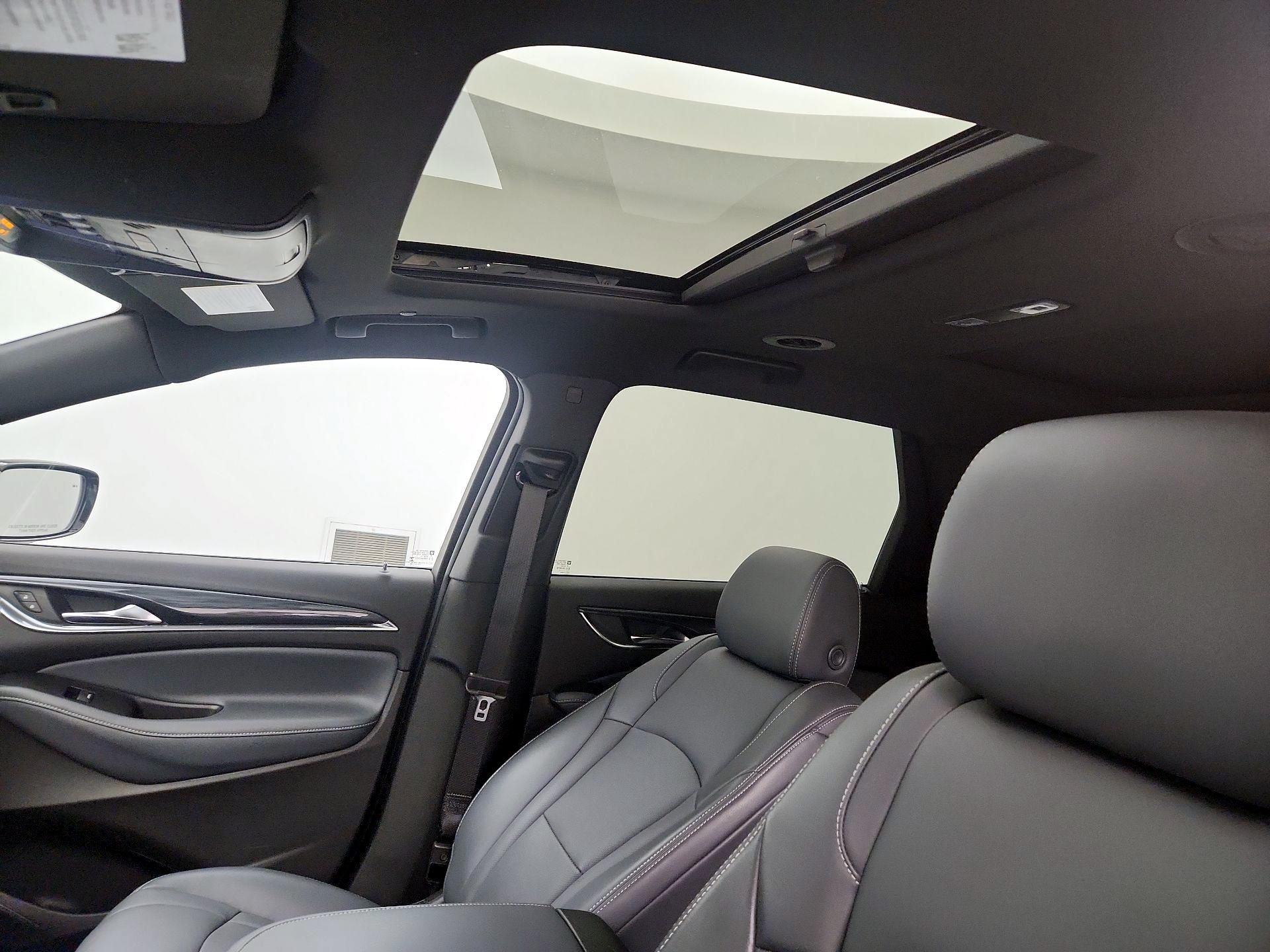 Thumbnail: 2022 Buick Enclave - 20