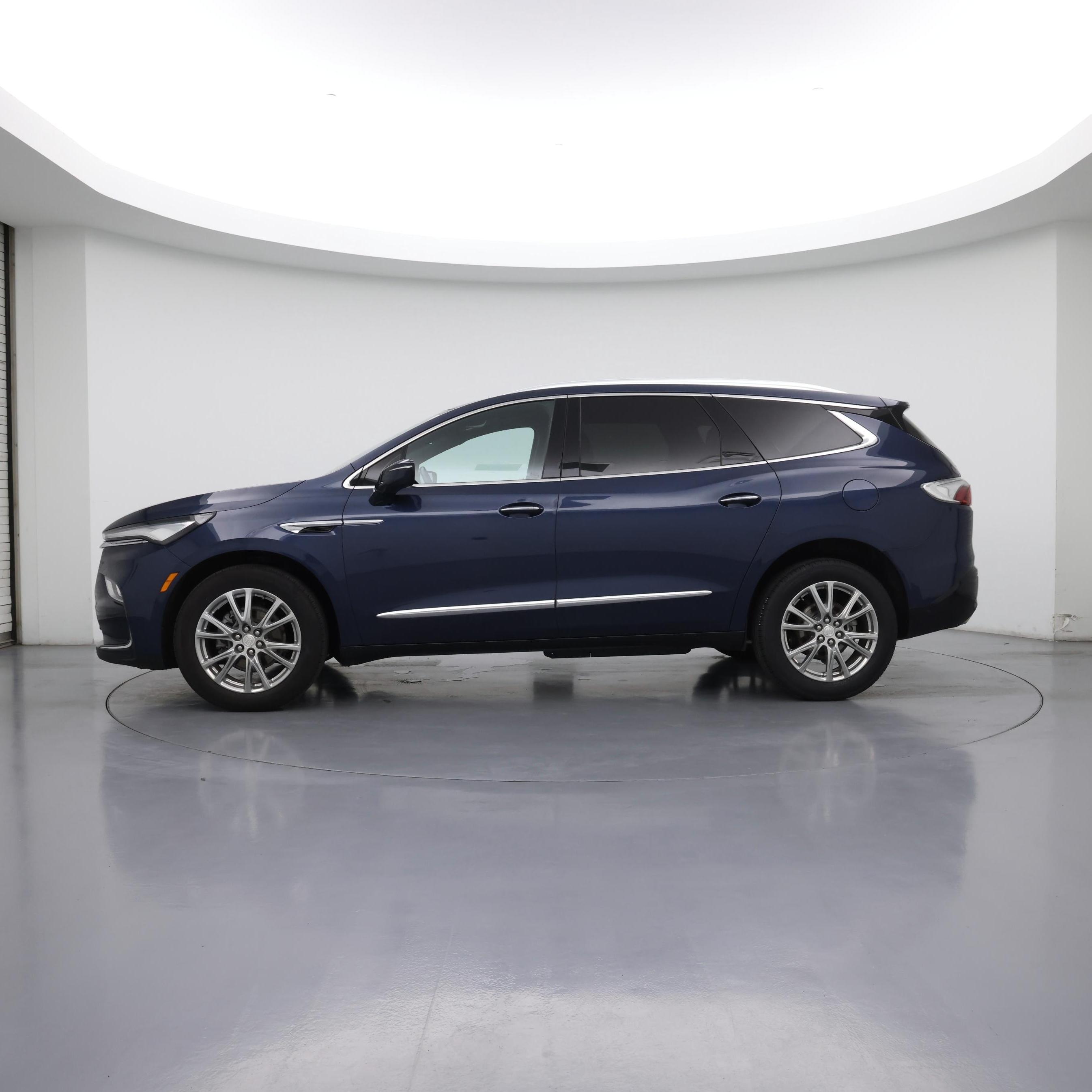 Thumbnail: 2022 Buick Enclave - 3