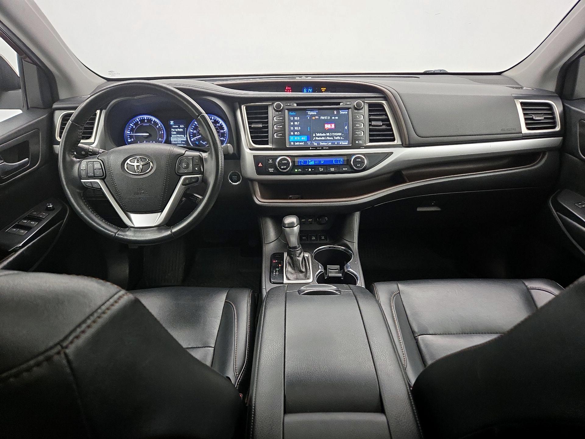 Thumbnail: 2019 Toyota Highlander - 9