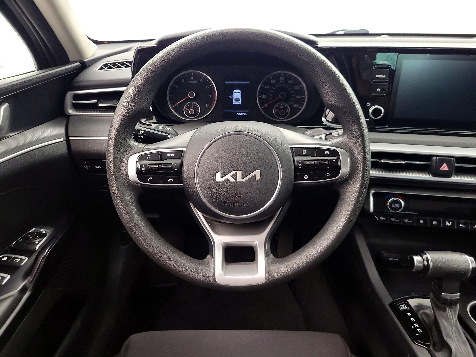 Thumbnail: 2022 Kia K5 - 10