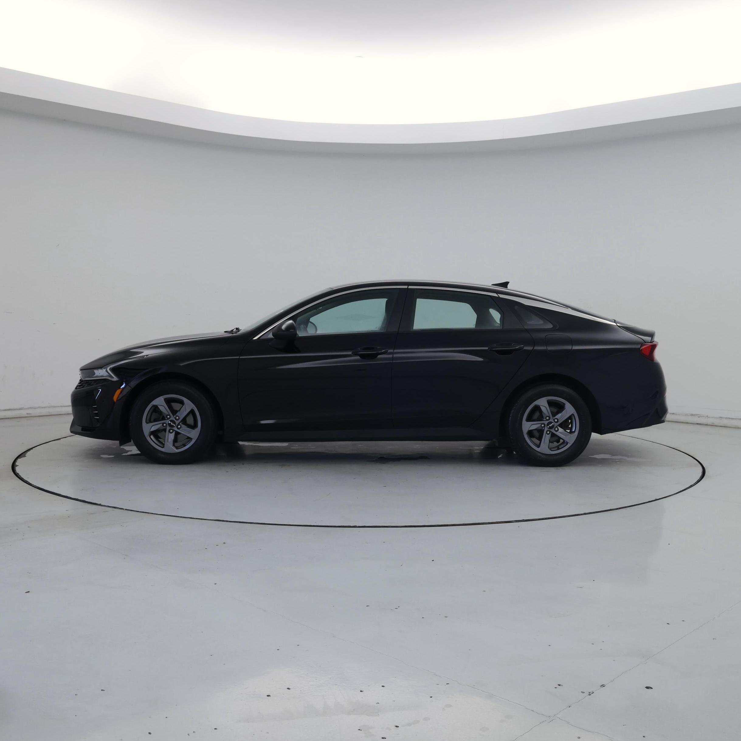 Thumbnail: 2022 Kia K5 - 3