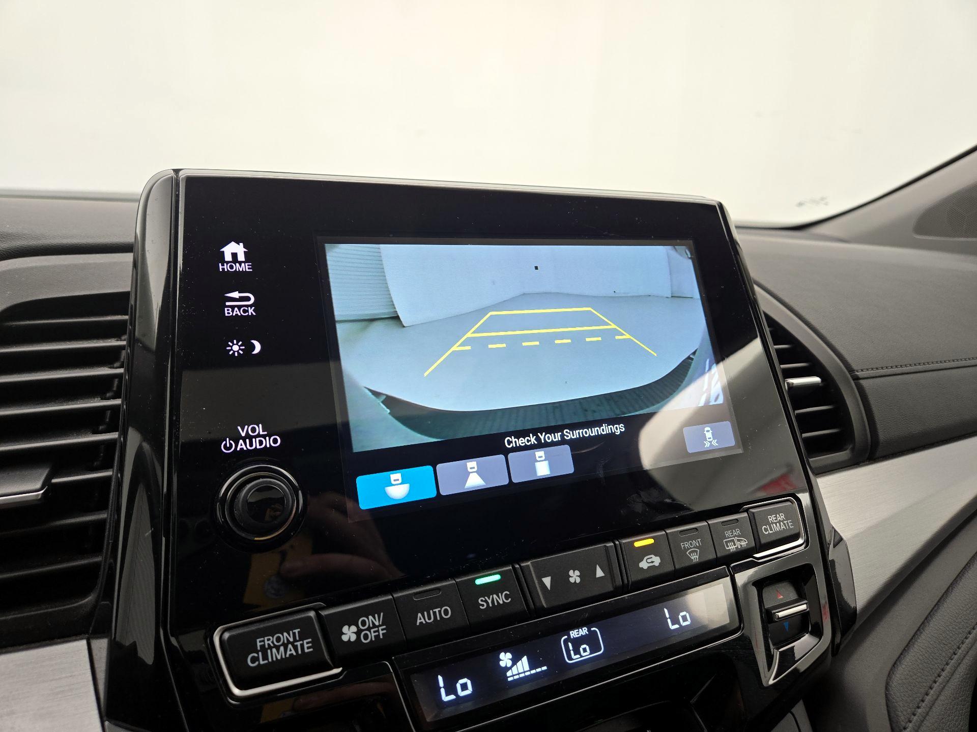 Thumbnail: 2023 Honda Odyssey - 14