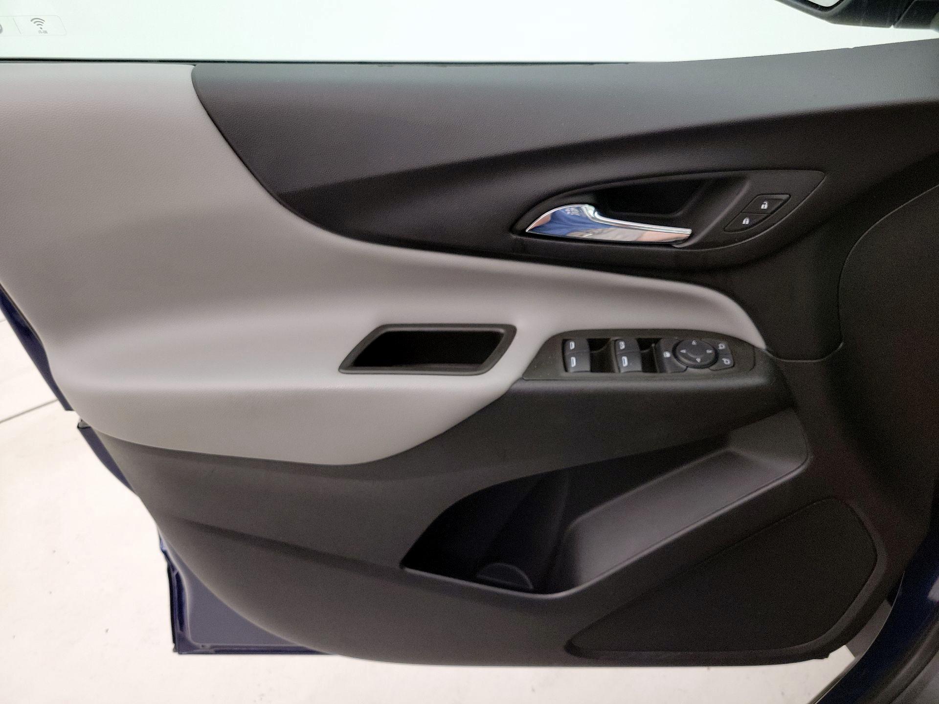 Thumbnail: 2023 Chevrolet Equinox - 12