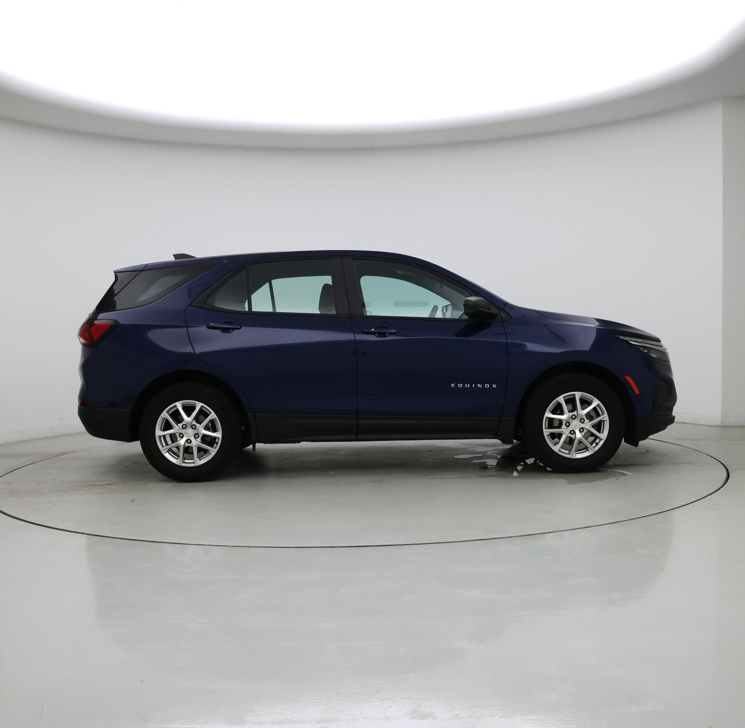 Thumbnail: 2023 Chevrolet Equinox - 7