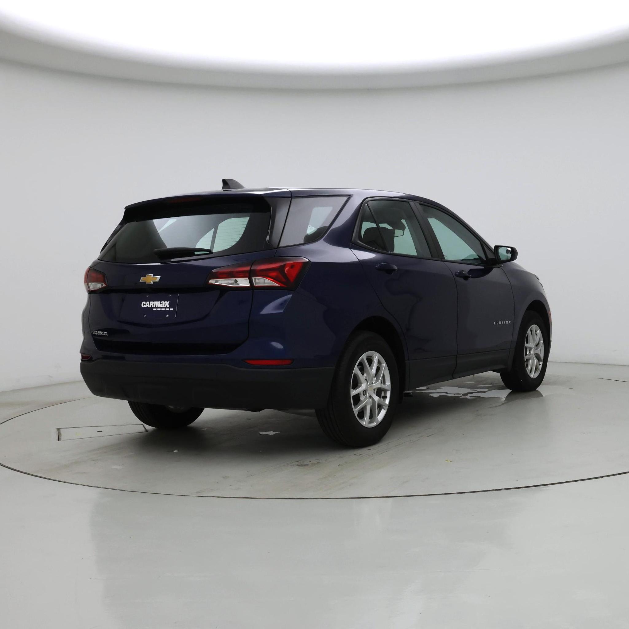 Thumbnail: 2023 Chevrolet Equinox - 8