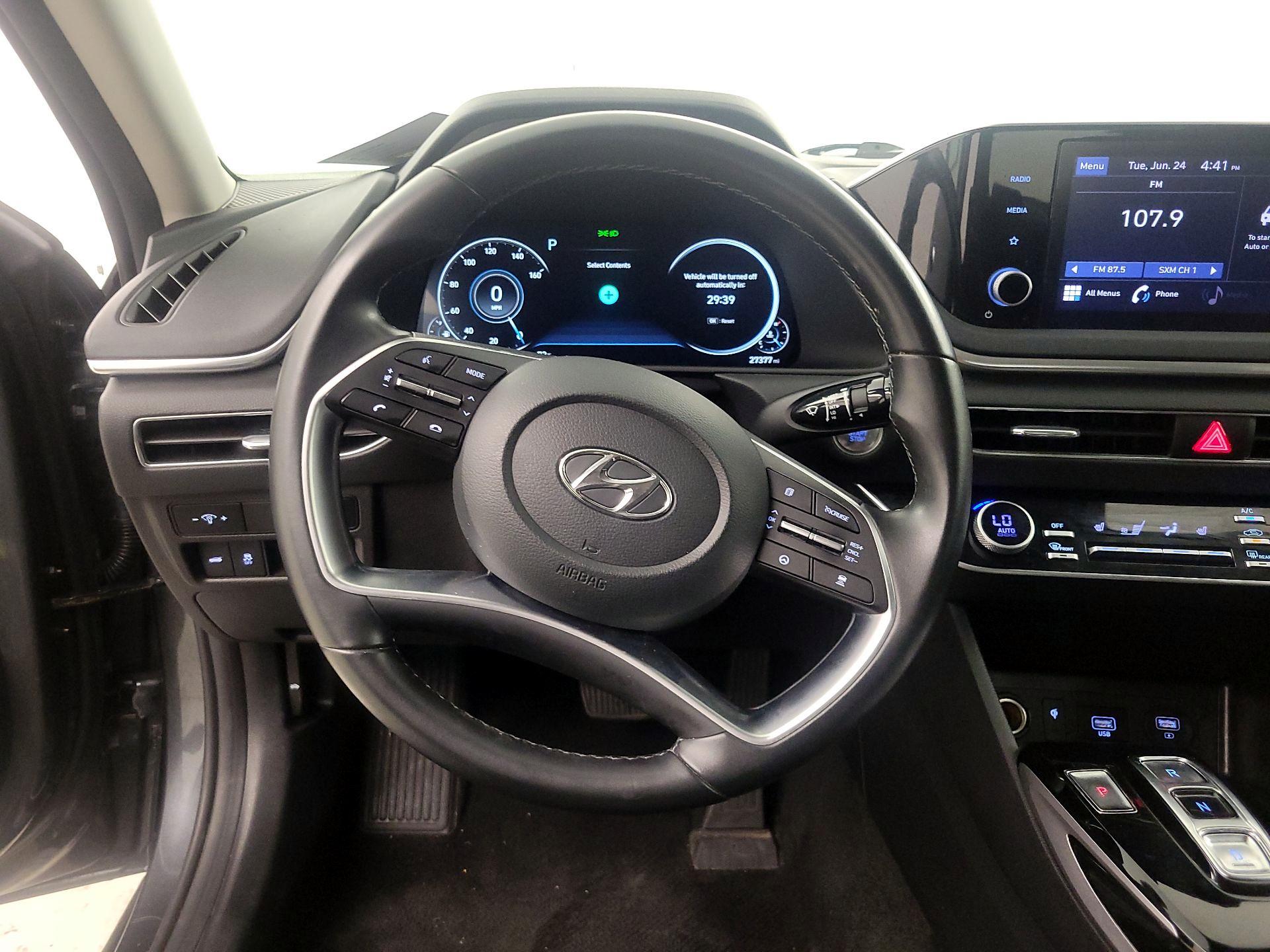 Thumbnail: 2022 Hyundai Sonata - 10