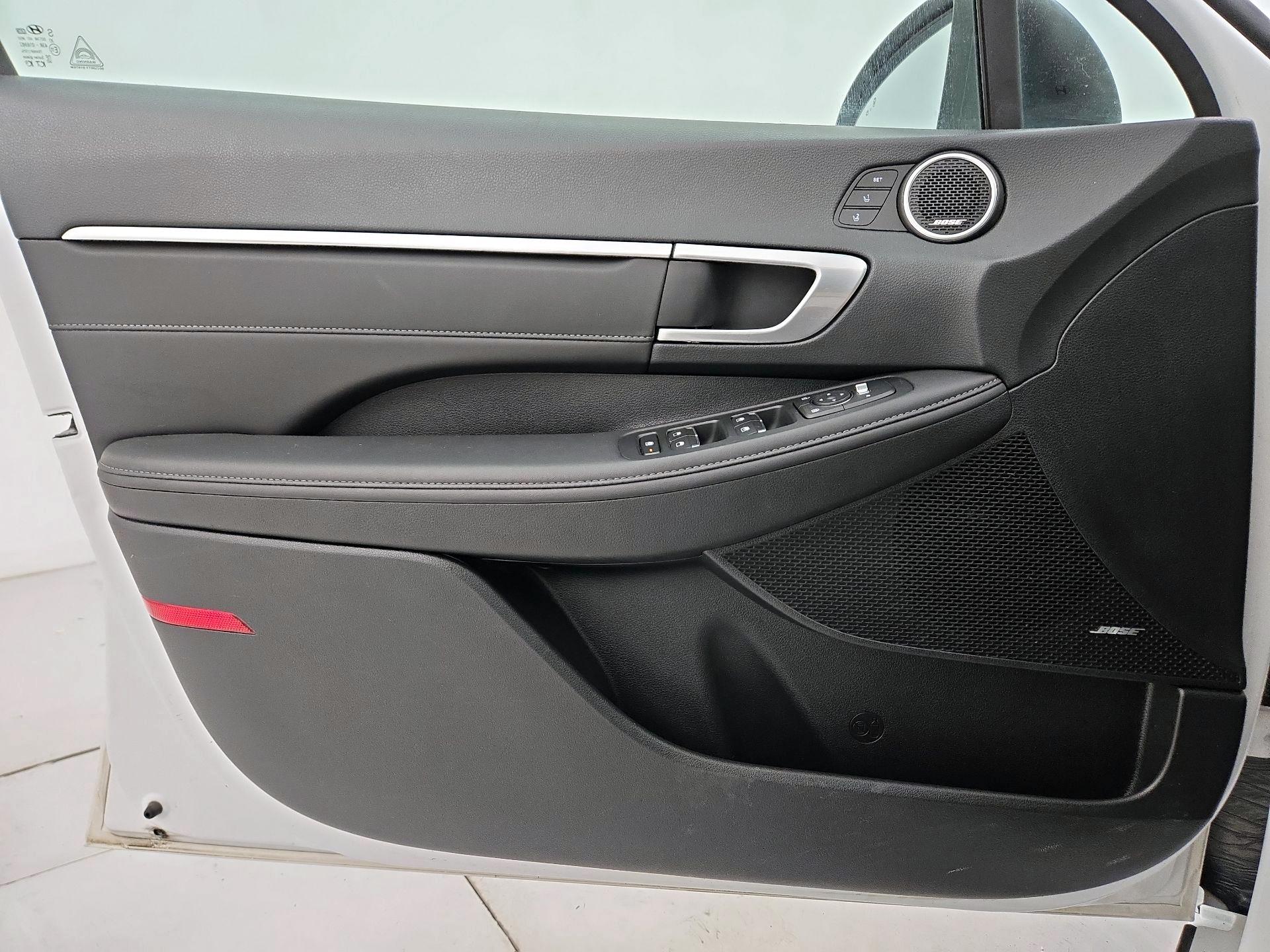 Thumbnail: 2022 Hyundai Sonata - 12
