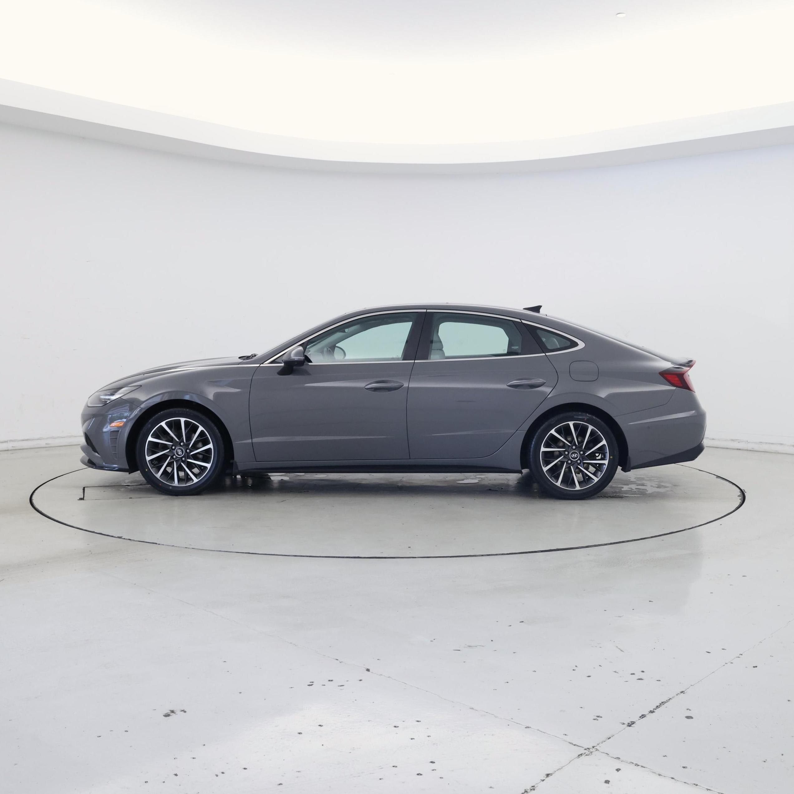 Thumbnail: 2022 Hyundai Sonata - 3
