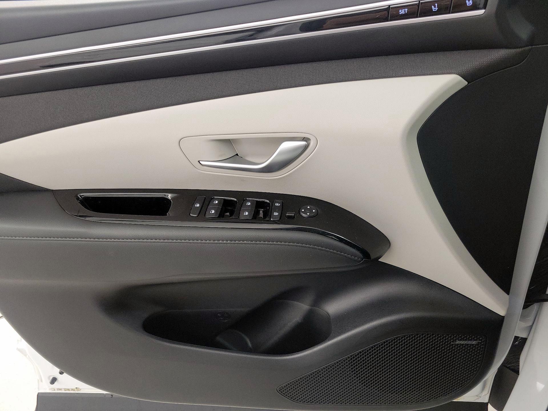 Thumbnail: 2022 Hyundai Tucson - 12