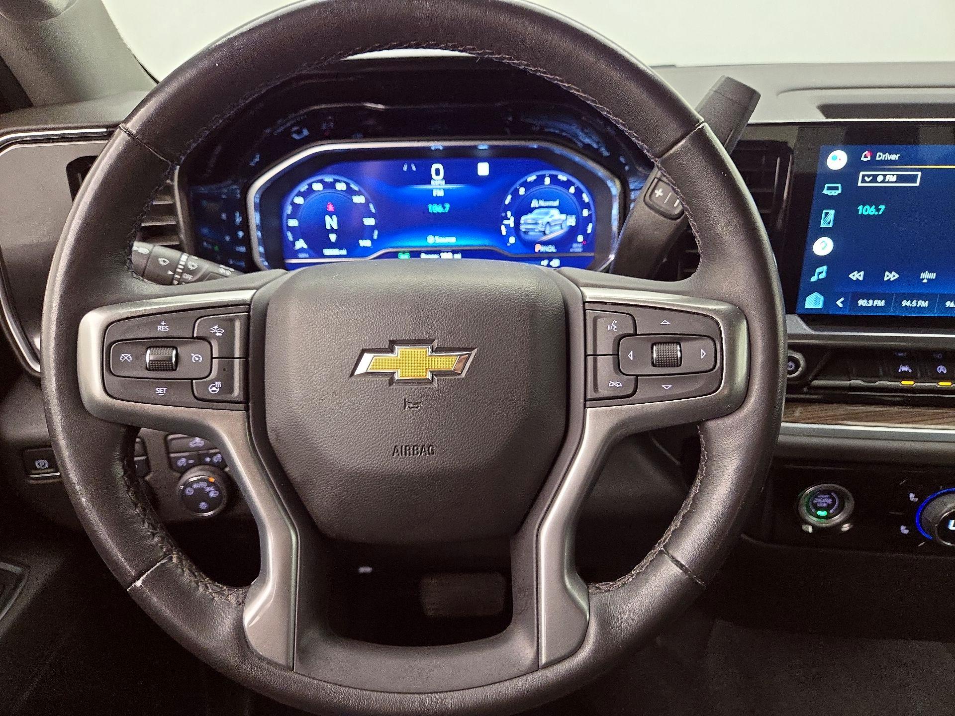 Thumbnail: 2022 Chevrolet Silverado 1500 - 10