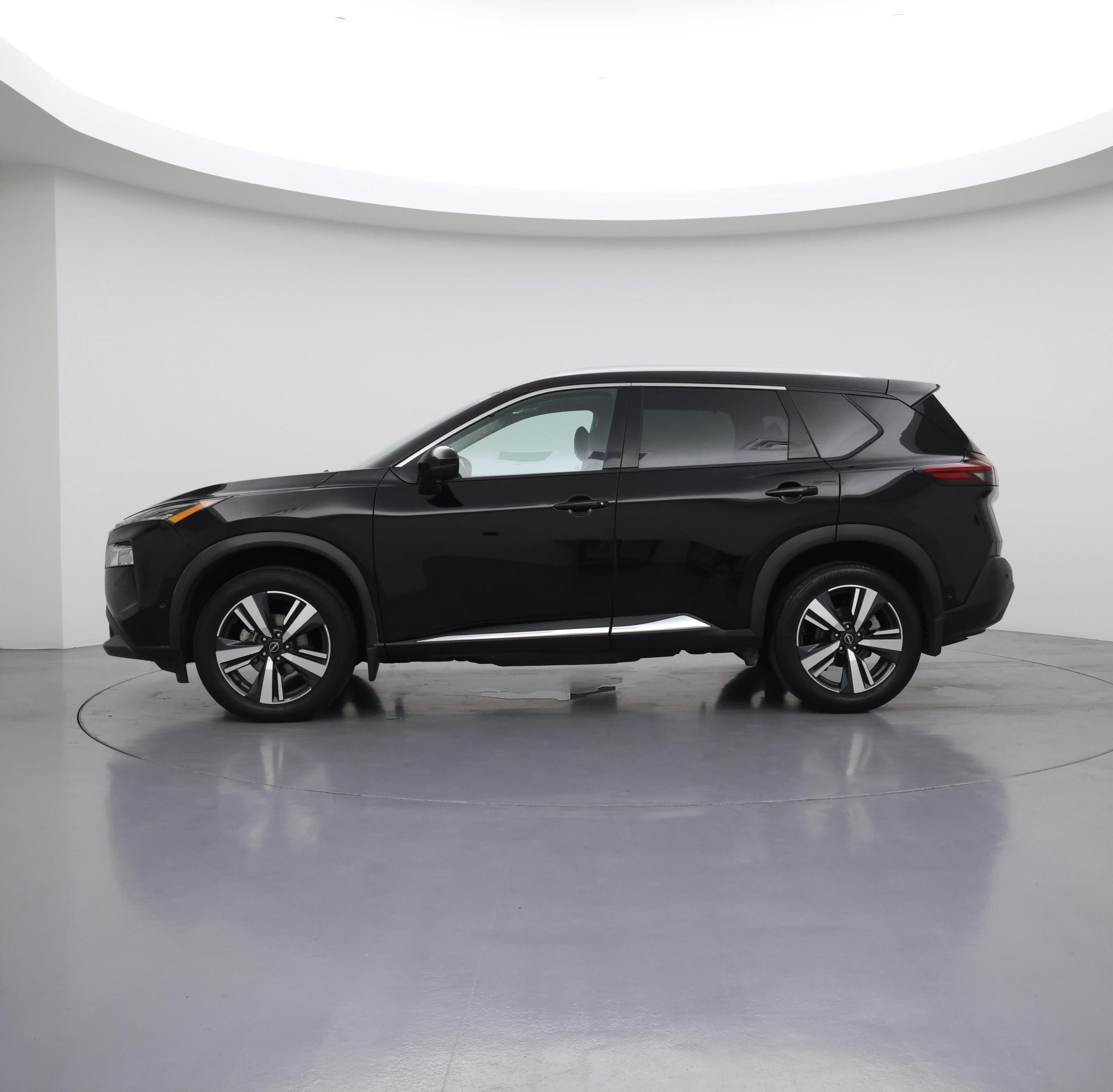 Thumbnail: 2022 Nissan Rogue - 3