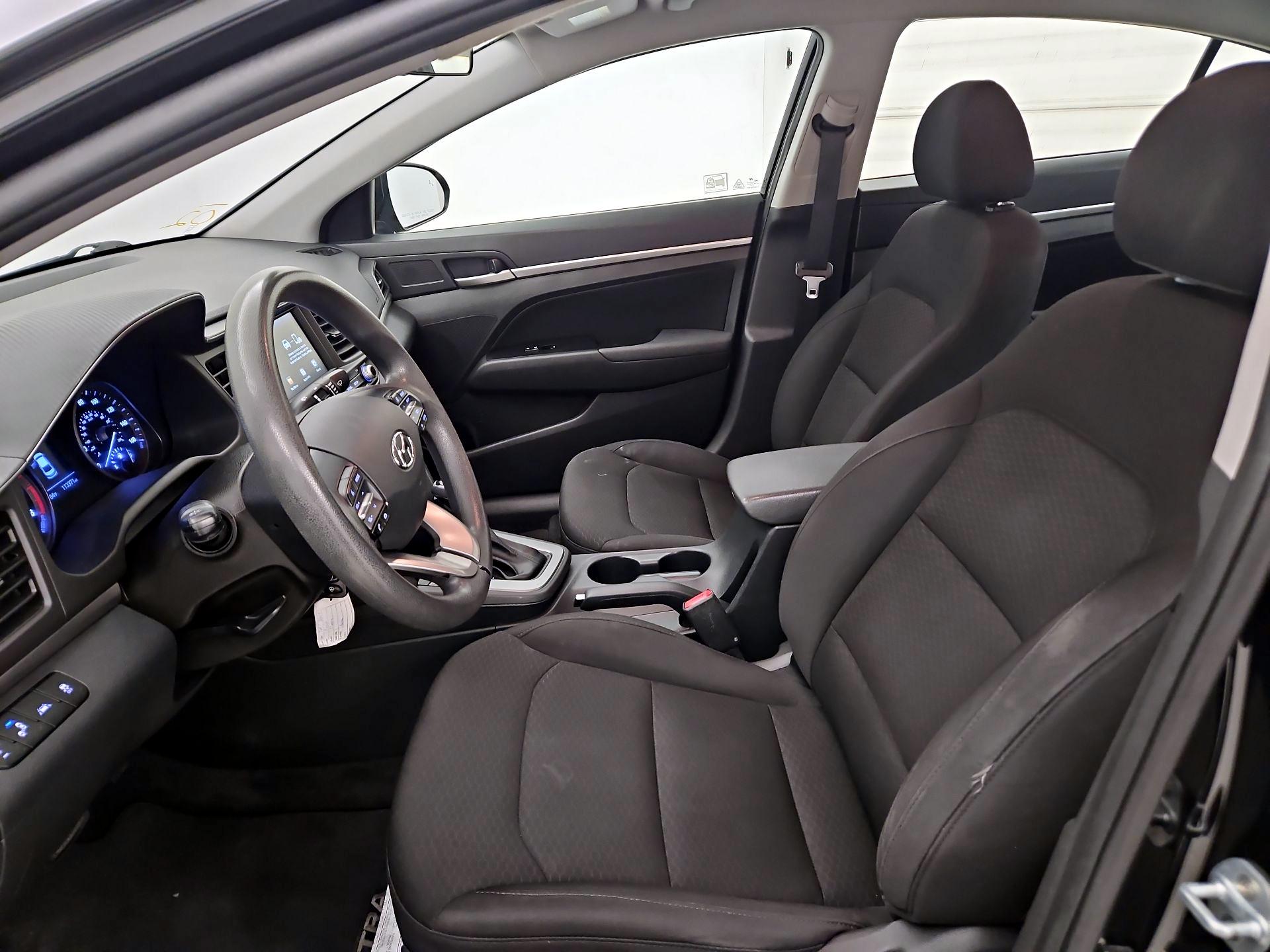 Thumbnail: 2019 Hyundai Elantra - 11