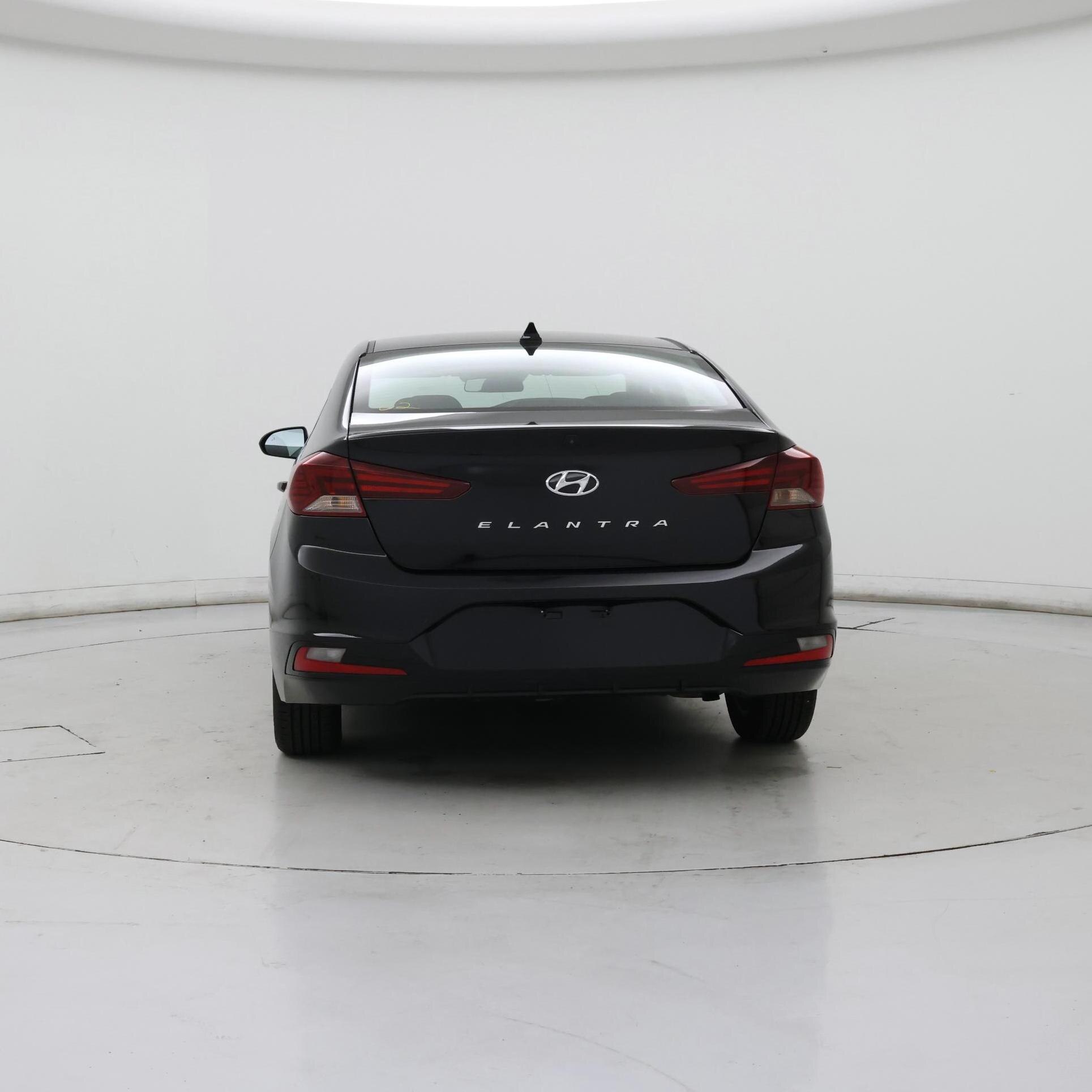 Thumbnail: 2019 Hyundai Elantra - 6