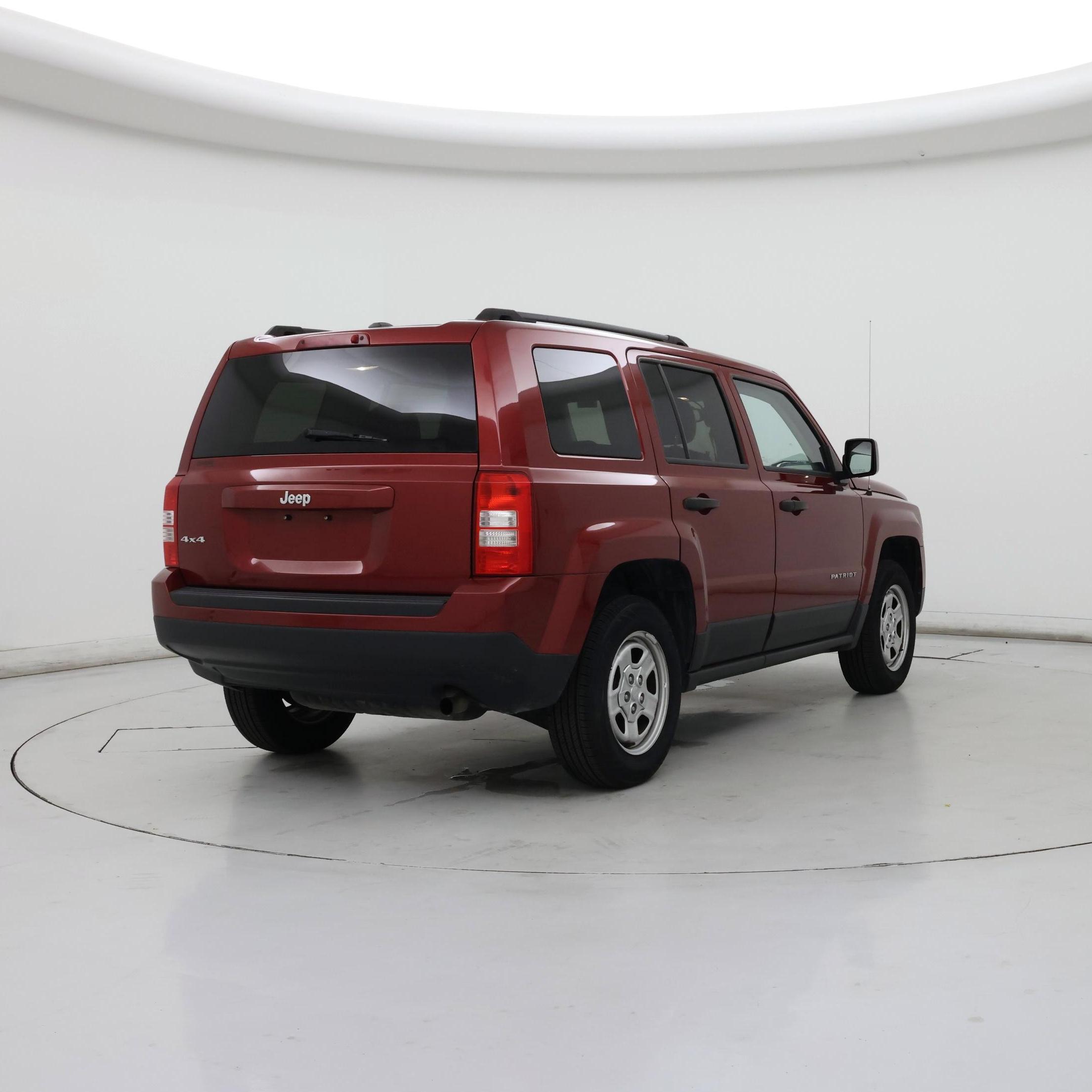Thumbnail: 2016 Jeep Patriot - 8