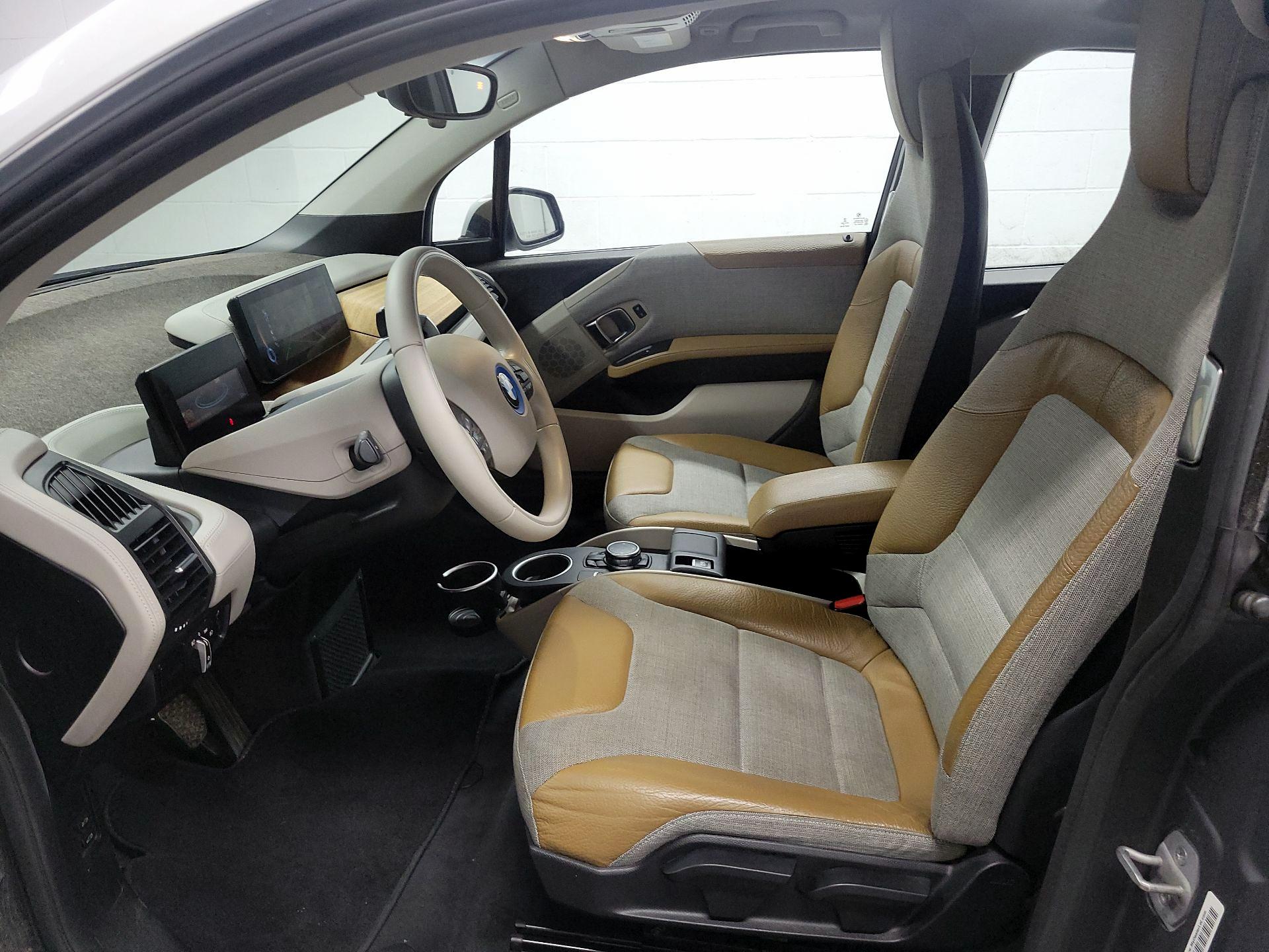 Thumbnail: 2015 BMW i3 - 11