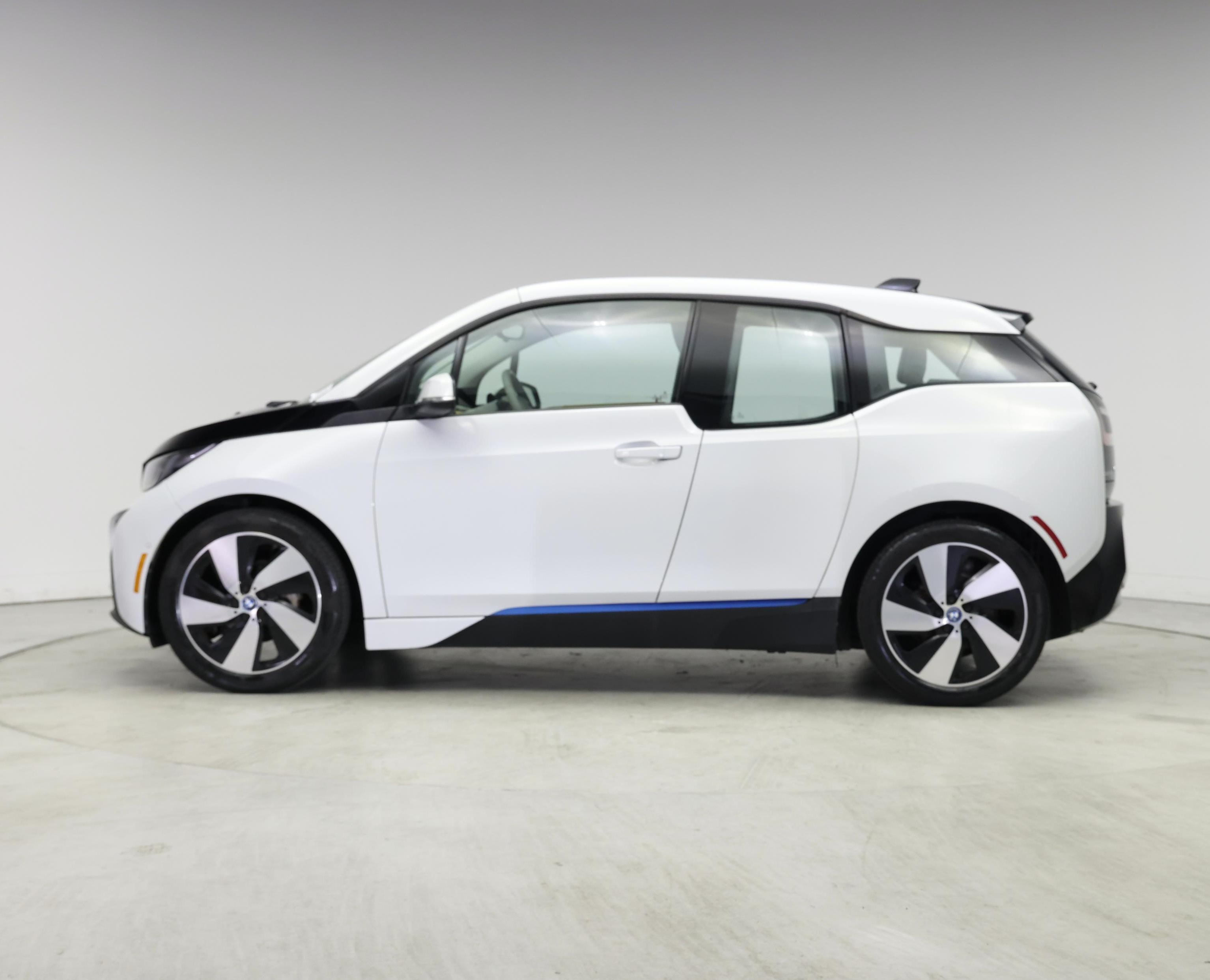 Thumbnail: 2015 BMW i3 - 3