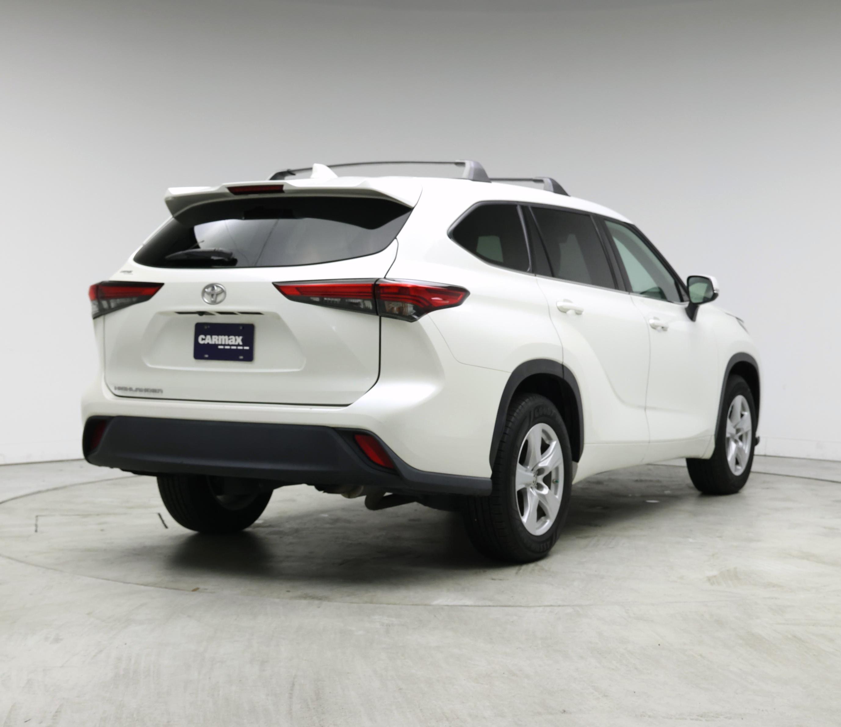 Thumbnail: 2020 Toyota Highlander - 8