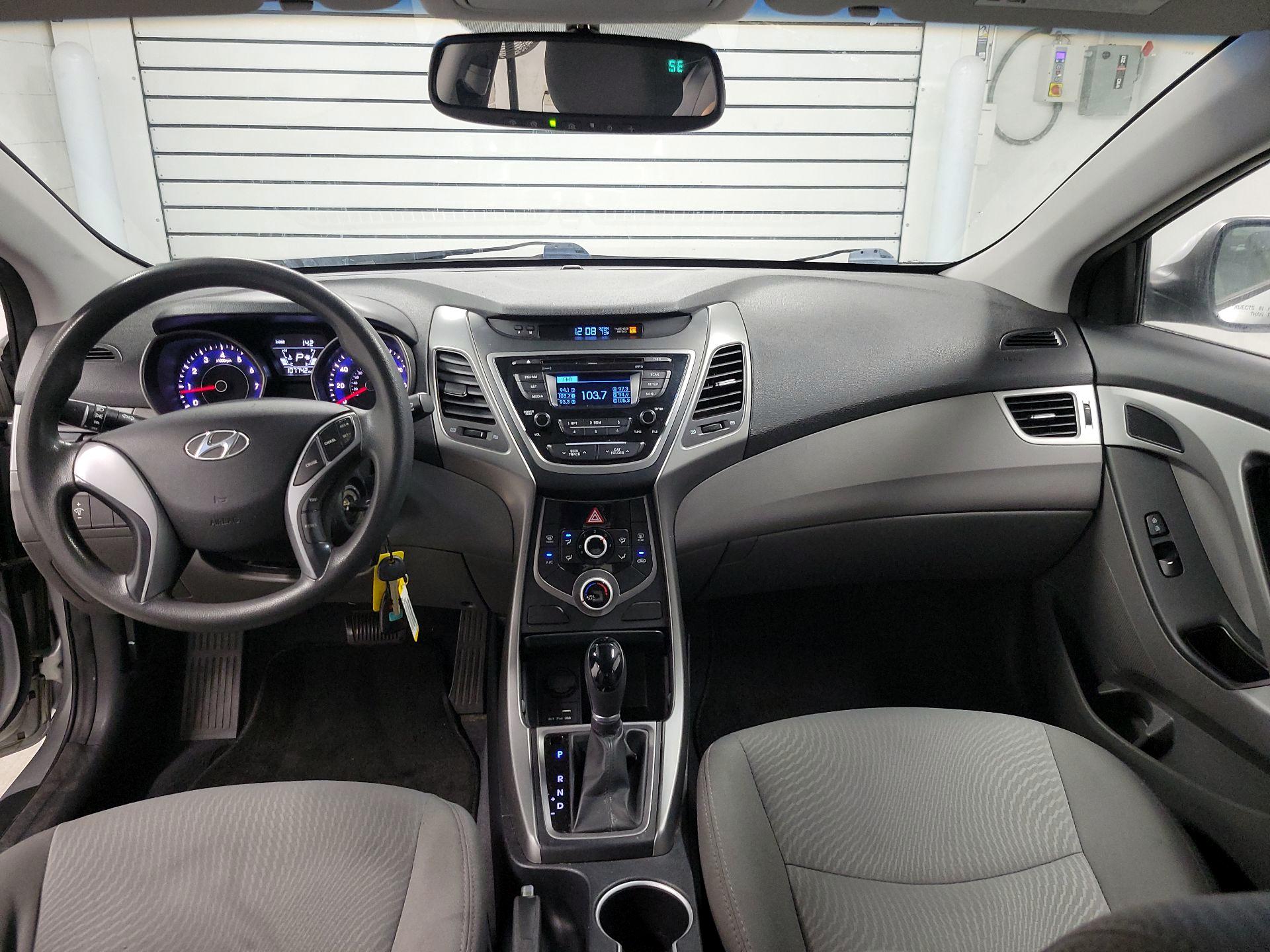 Thumbnail: 2016 Hyundai Elantra - 9