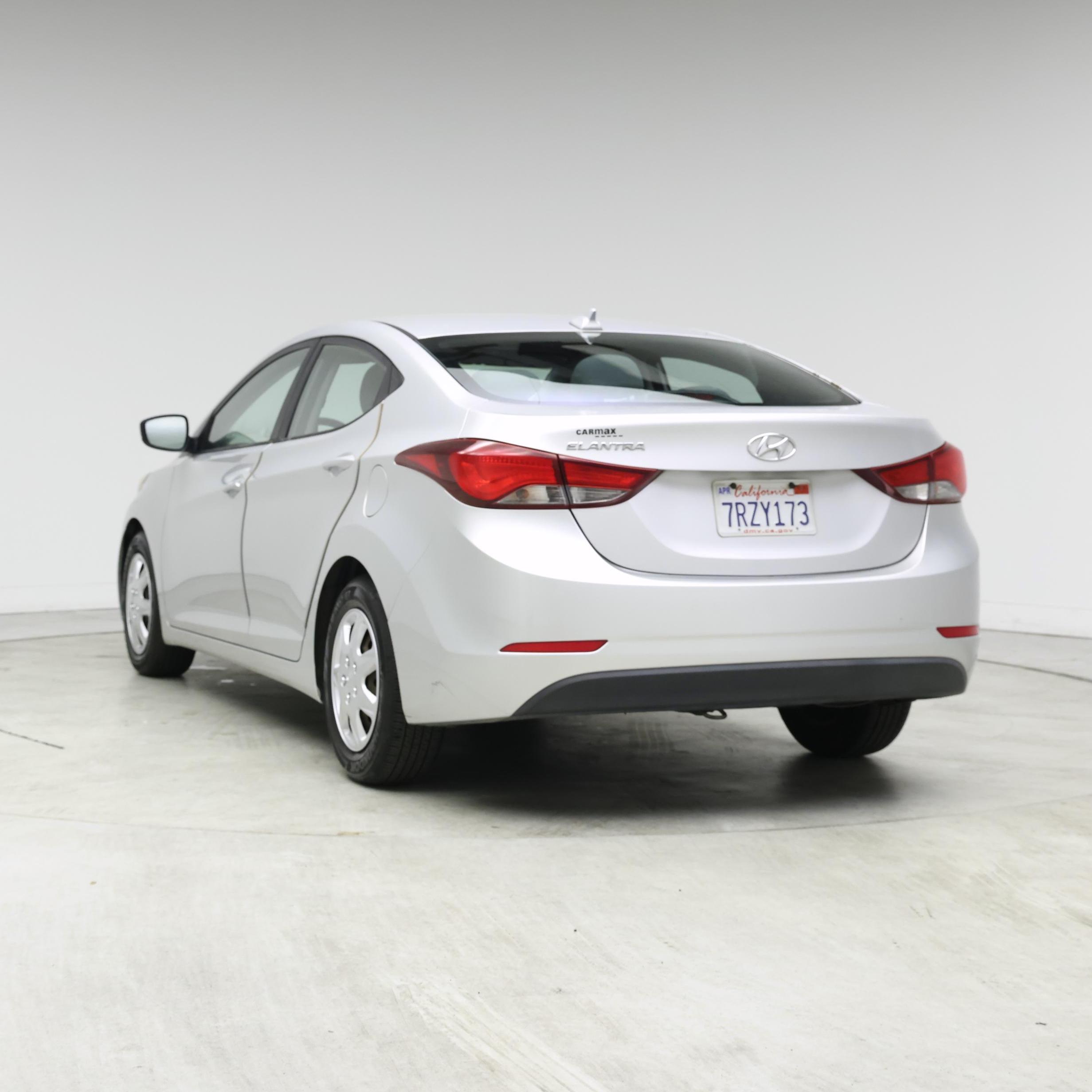 Thumbnail: 2016 Hyundai Elantra - 2