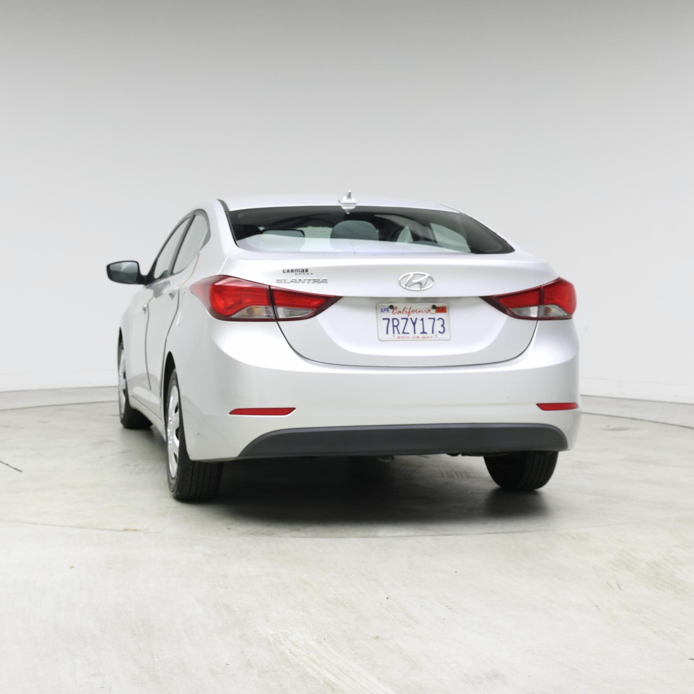 Thumbnail: 2016 Hyundai Elantra - 6