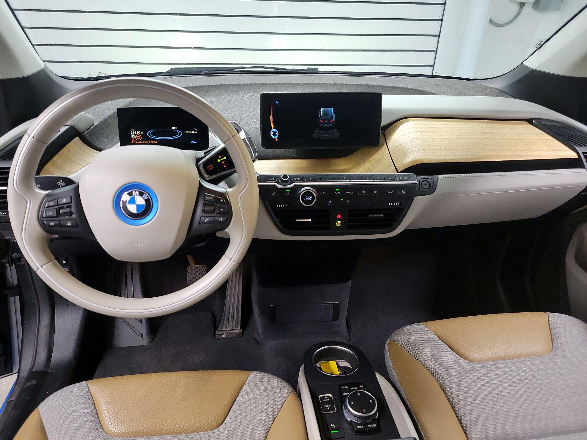 Thumbnail: 2015 BMW i3 - 9