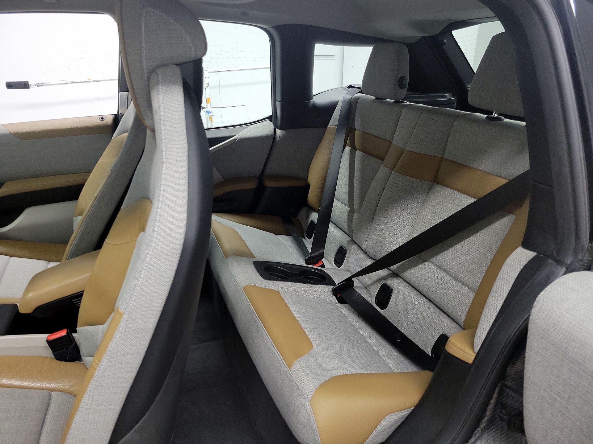 Thumbnail: 2015 BMW i3 - 18