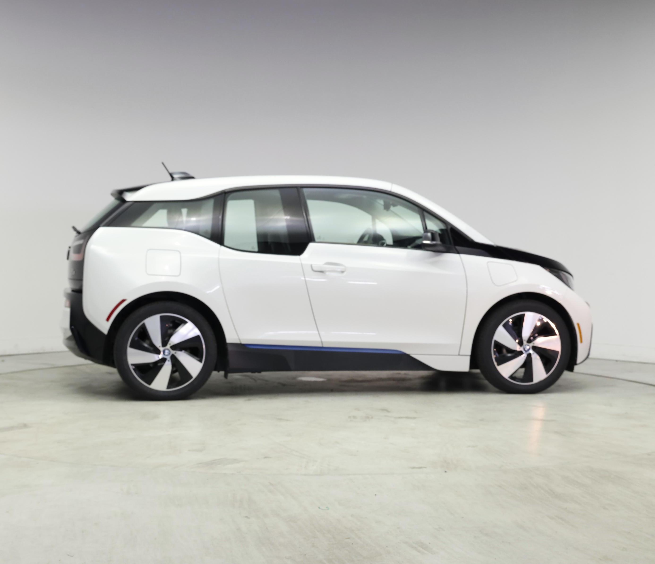 Thumbnail: 2015 BMW i3 - 7