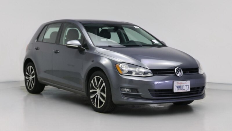 2015 Volkswagen Golf SE Hero Image