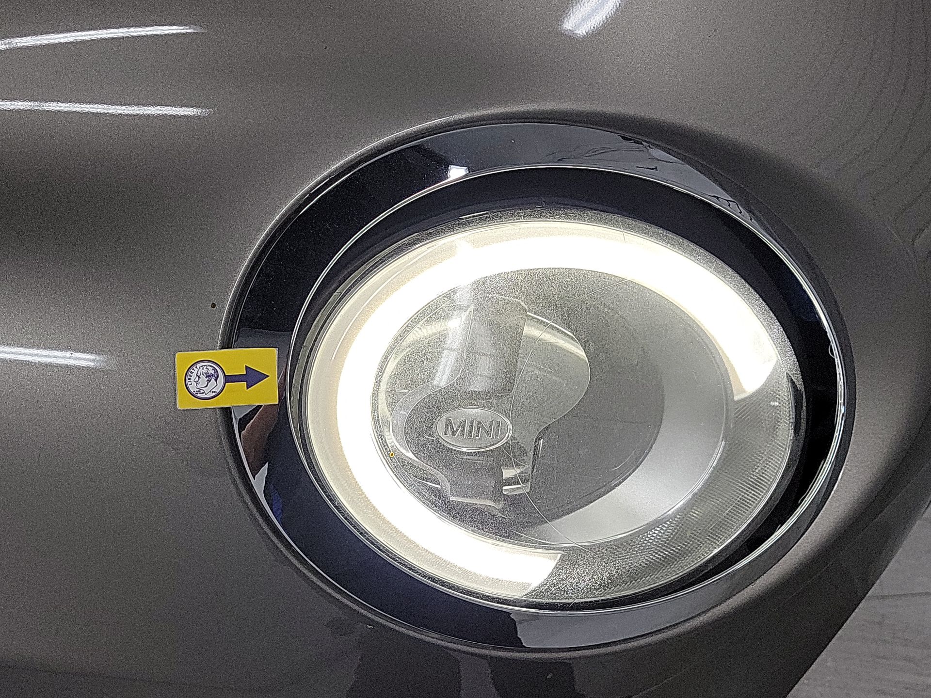 Thumbnail: 2017 MINI Cooper Hardtop - 19