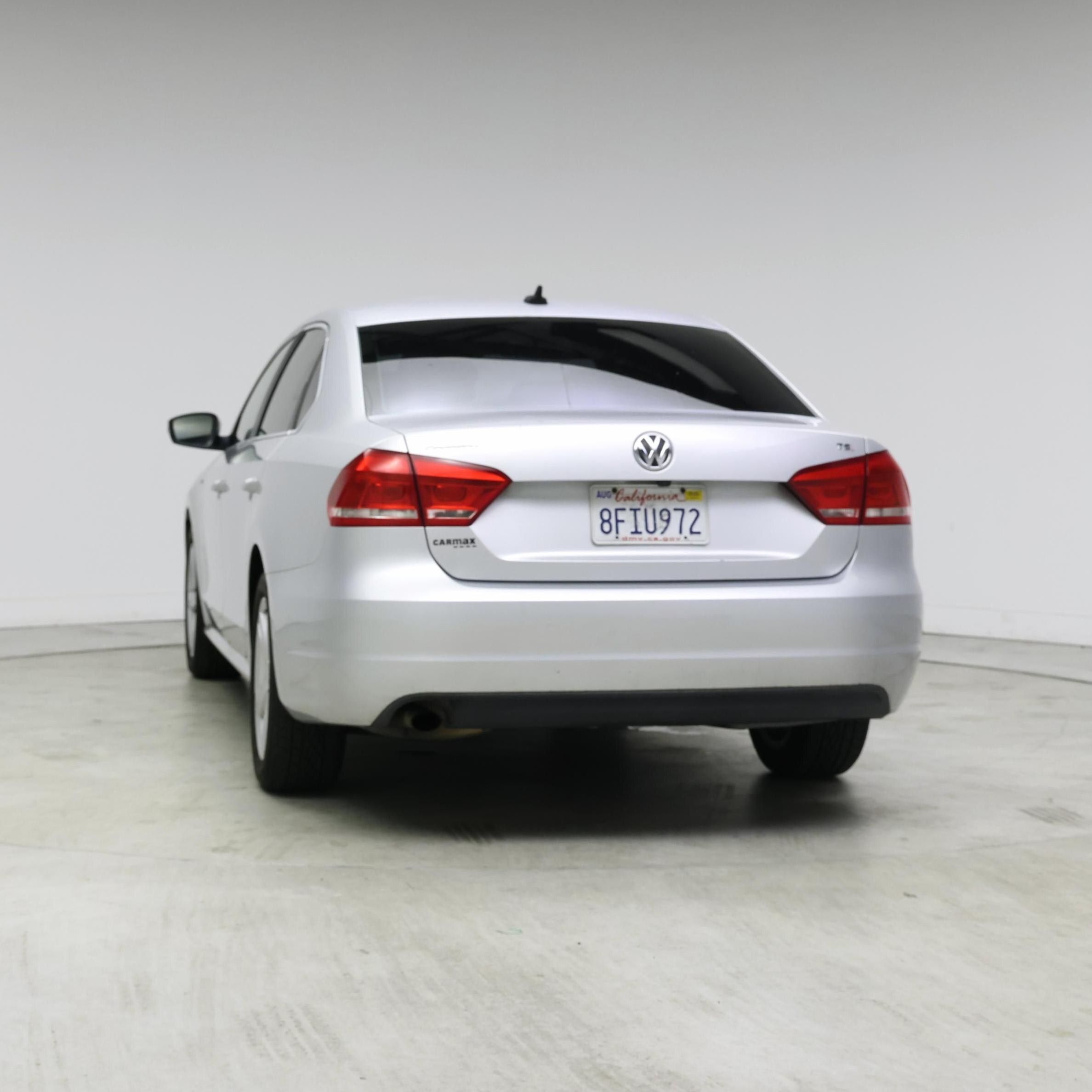 Thumbnail: 2015 Volkswagen Passat - 6