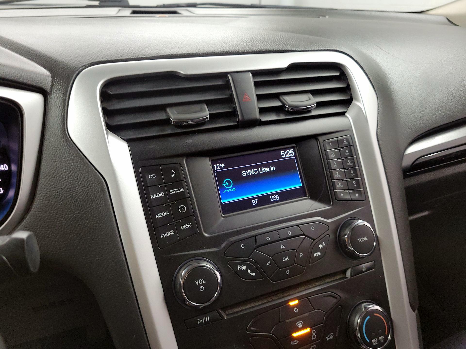 Thumbnail: 2014 Ford Fusion - 14