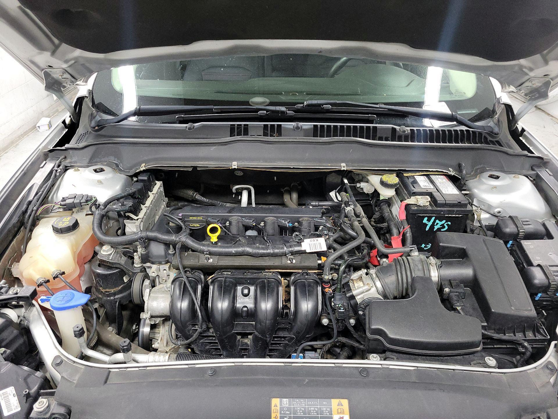 Thumbnail: 2014 Ford Fusion - 19