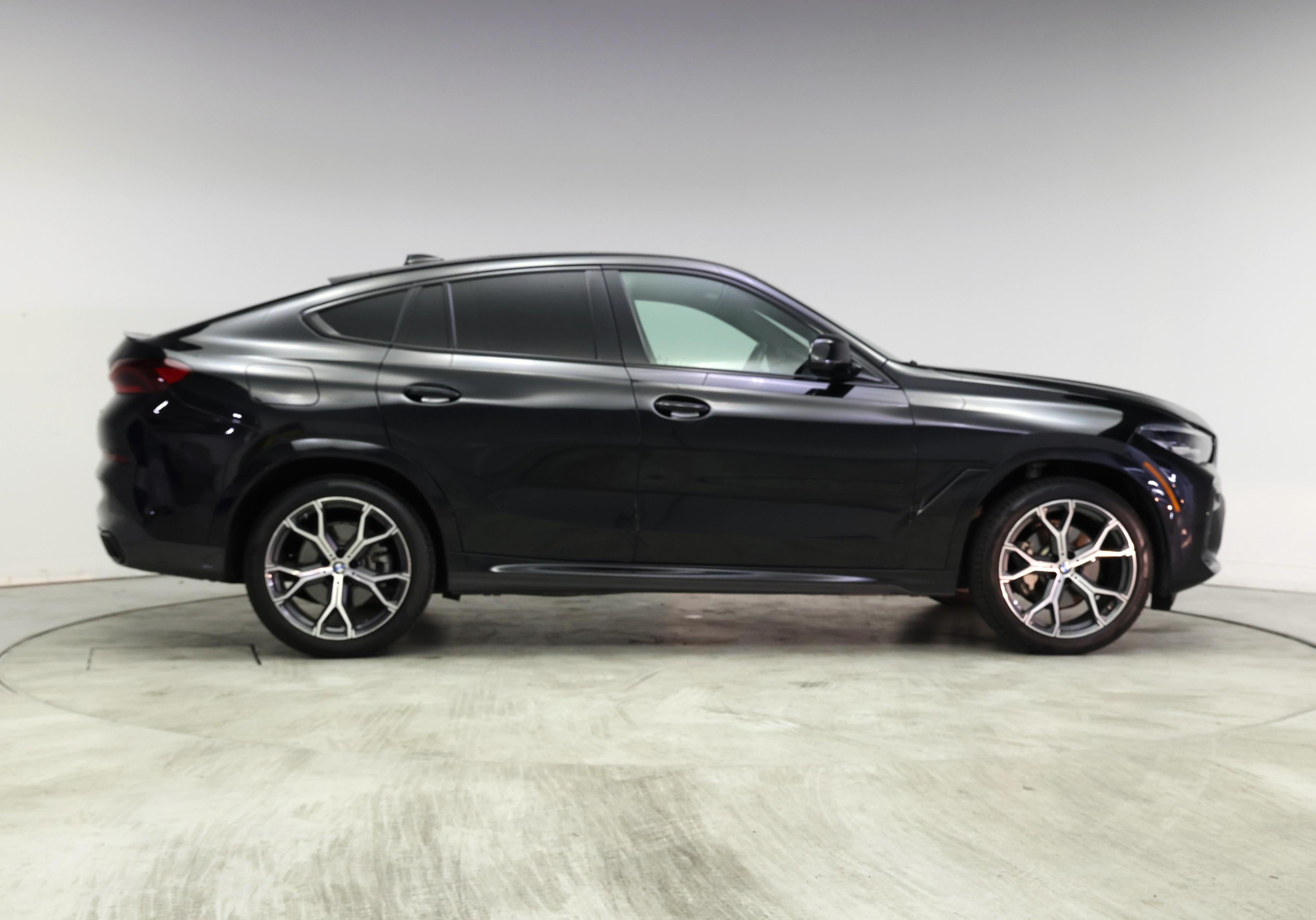 Thumbnail: 2020 BMW X6 - 7
